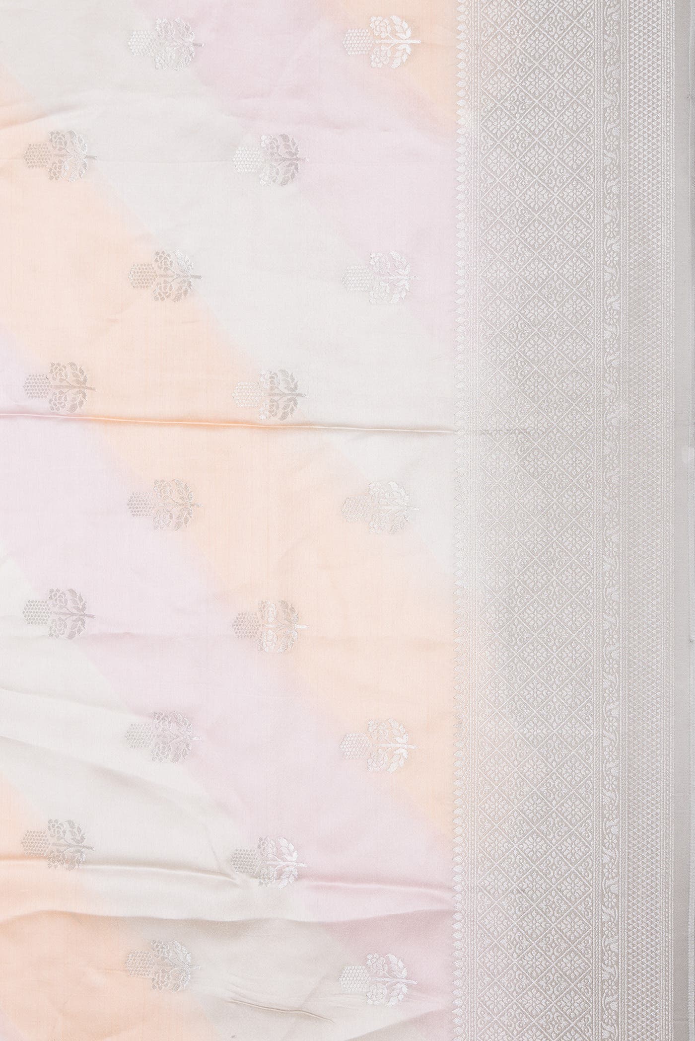 Pink , Beige and Lavender Dual Tone Organza Silk Saree - Image 3