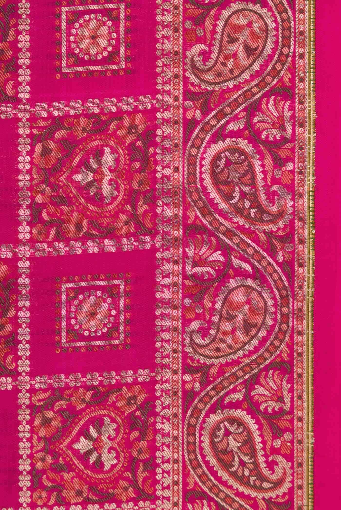 Pink Dual Tone Banarasi Silk Saree - Image 3