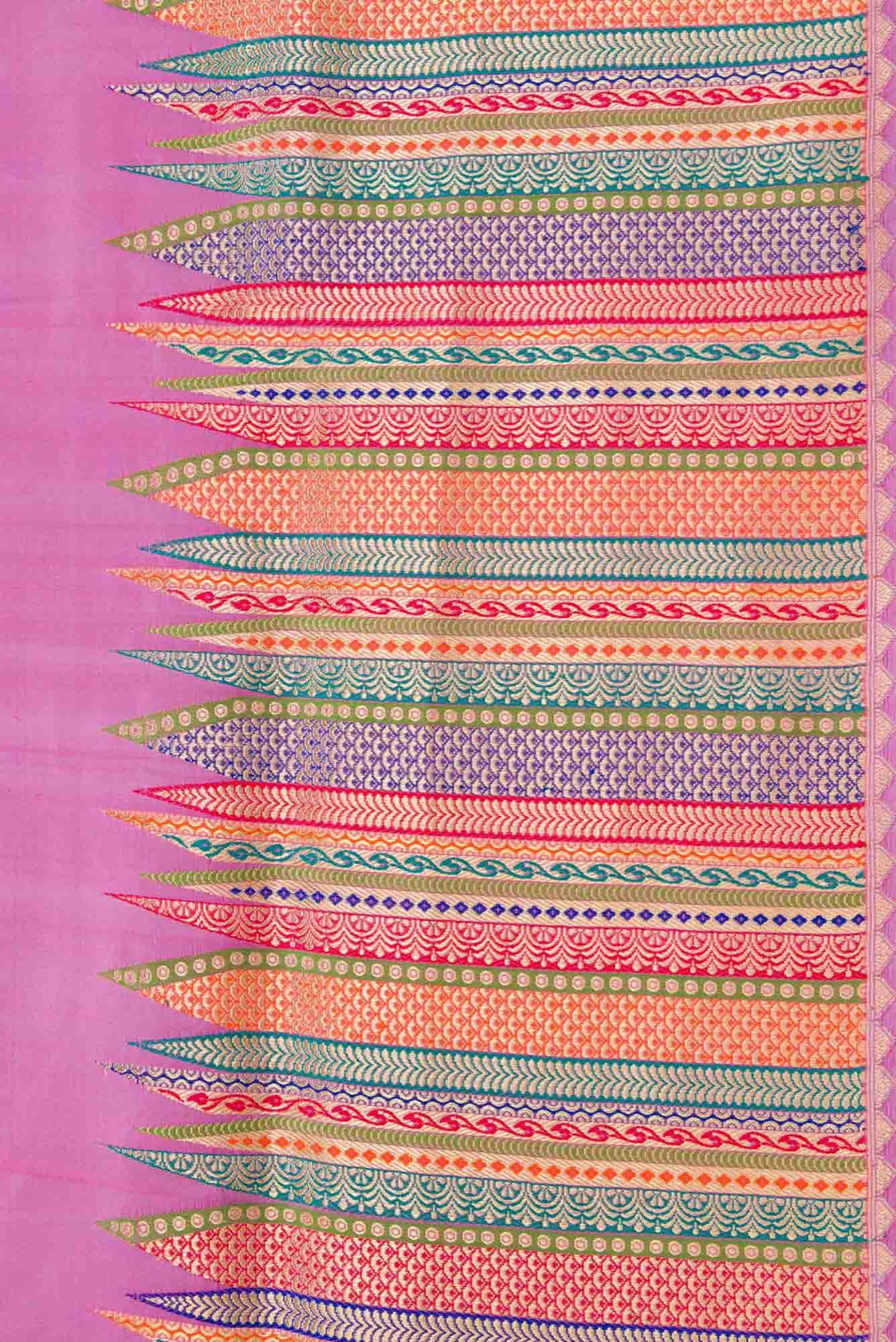 Pure Silk Pure Zari Pink Dual Tone Banarasi Saree - Image 5