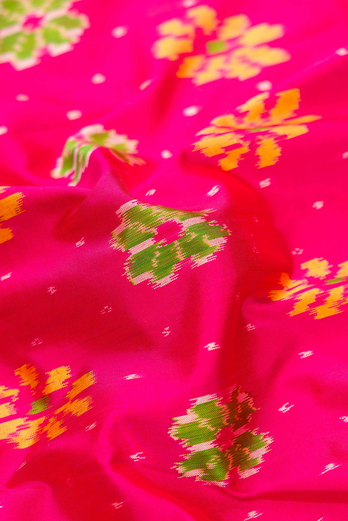 Pink Pochampally Silk Saree - Image 2
