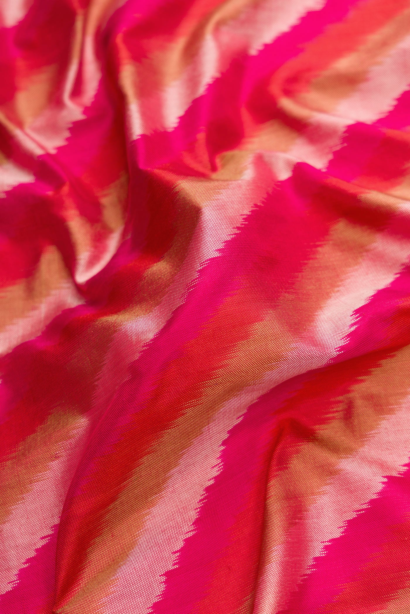 Pink Pochampally Silk Saree - Image 2