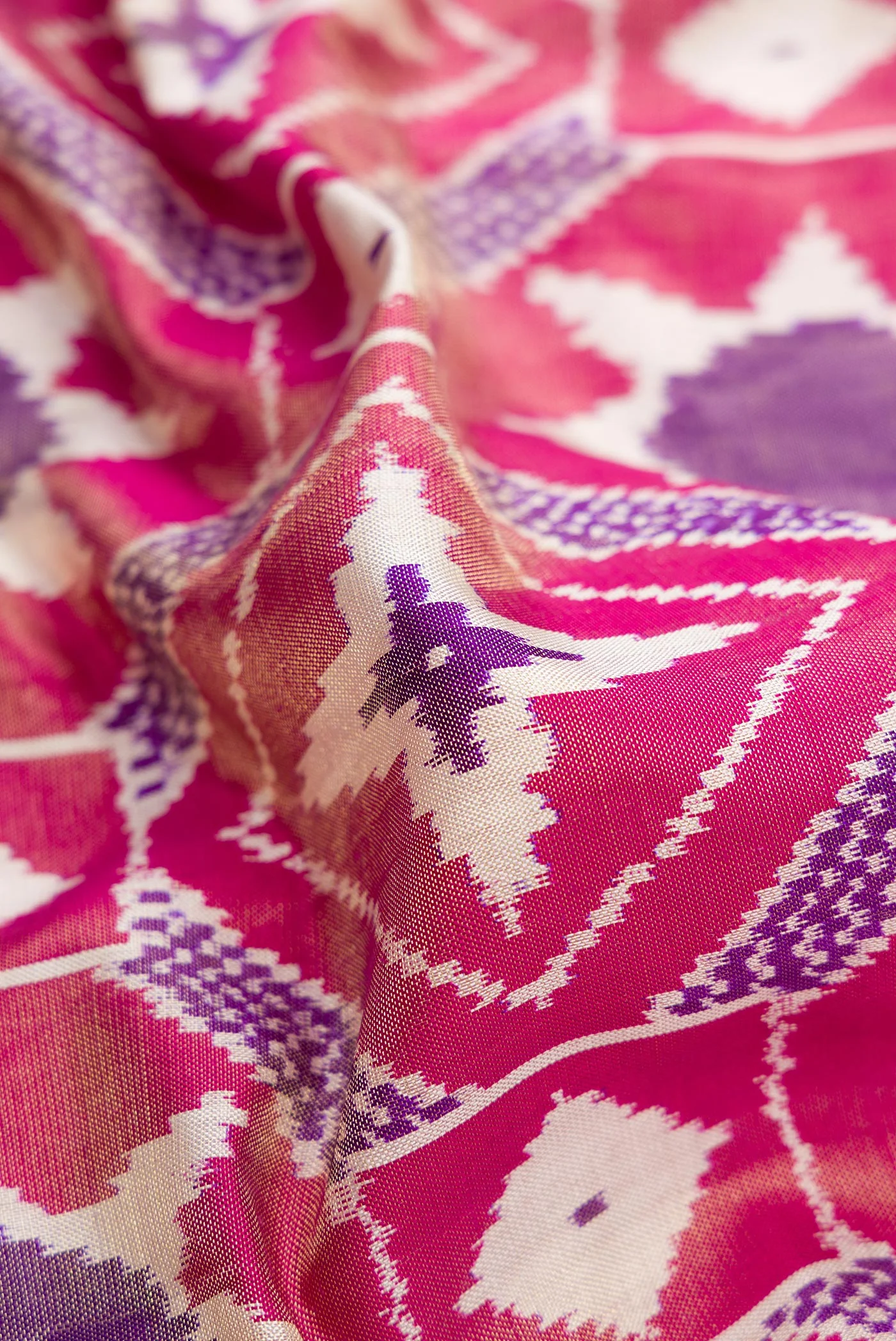 Pink Pochampally Silk Saree - Image 2