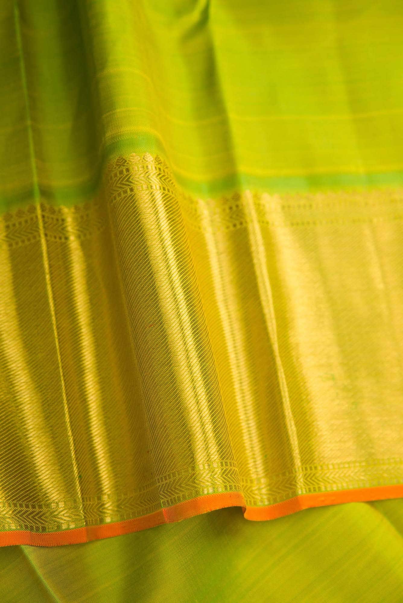 Pure Silk Pure Zari Pink Dual Tone Kanjivaram Saree - Image 6