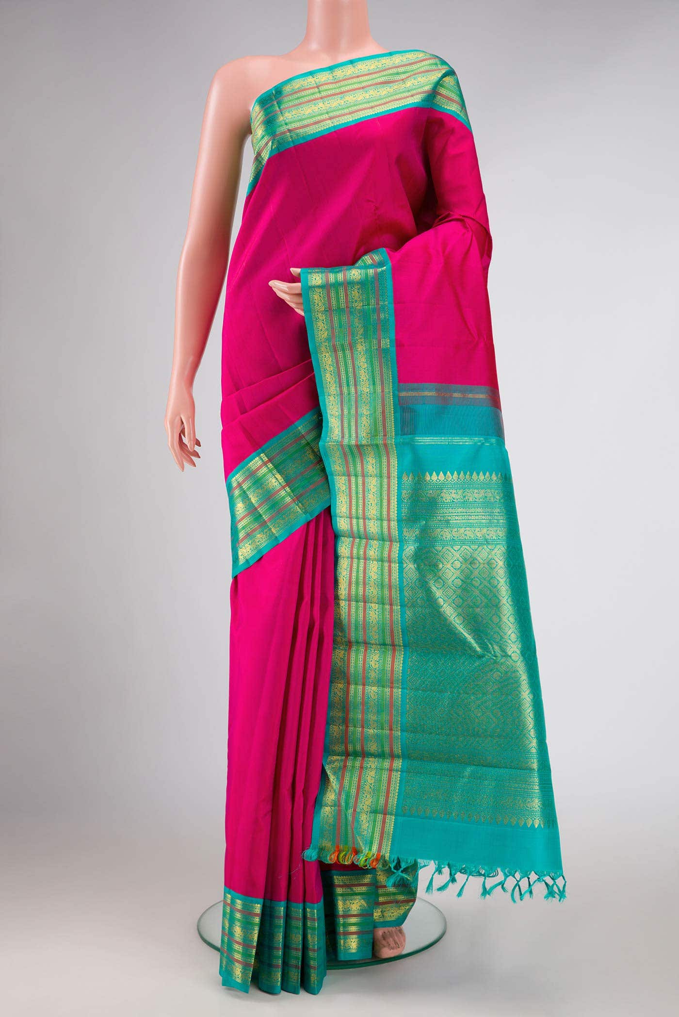 Pure Silk Pure Zari Pink Dual Tone Kanjivaram Saree