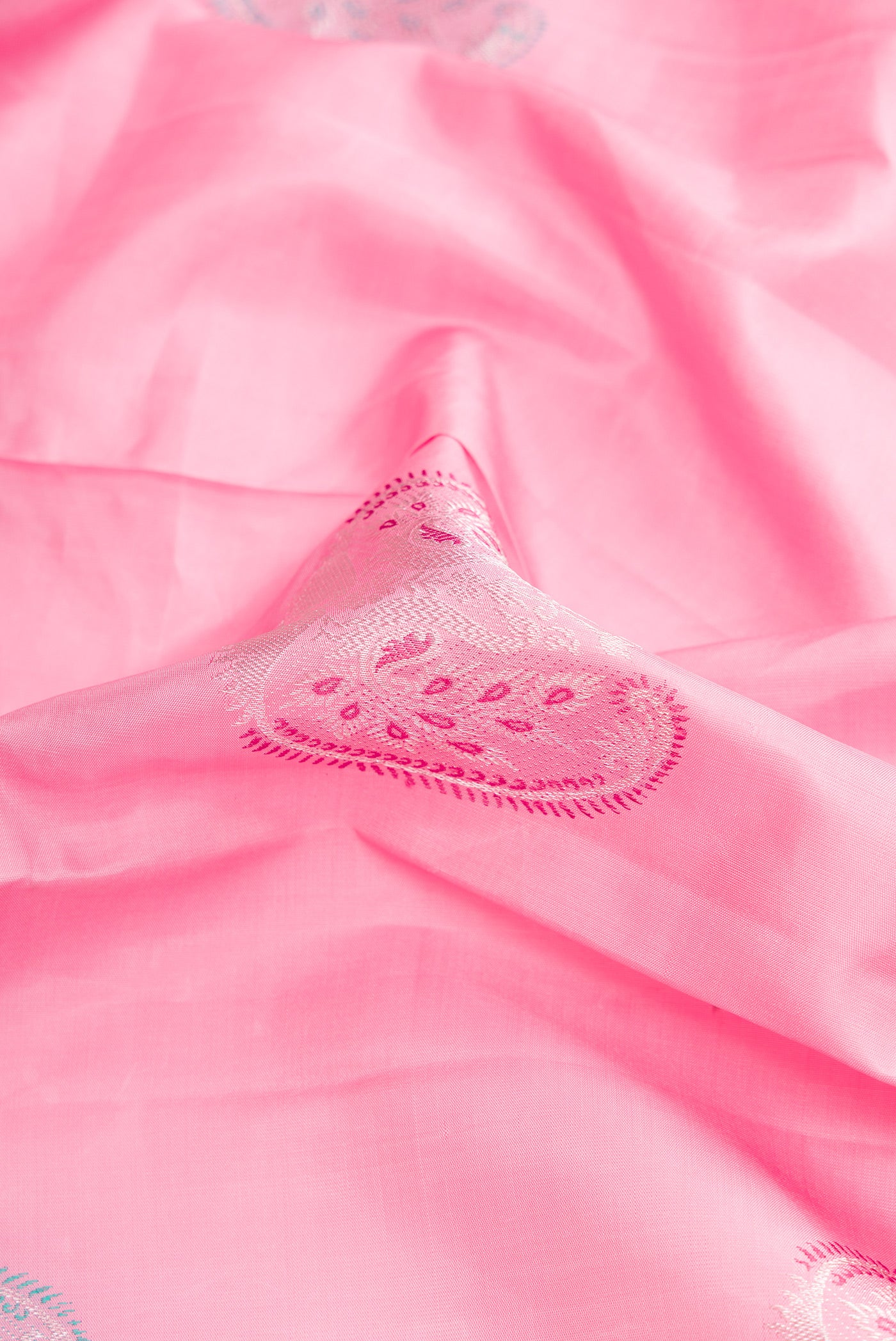 Rose pink Kanjivaram Silk Saree - Image 2