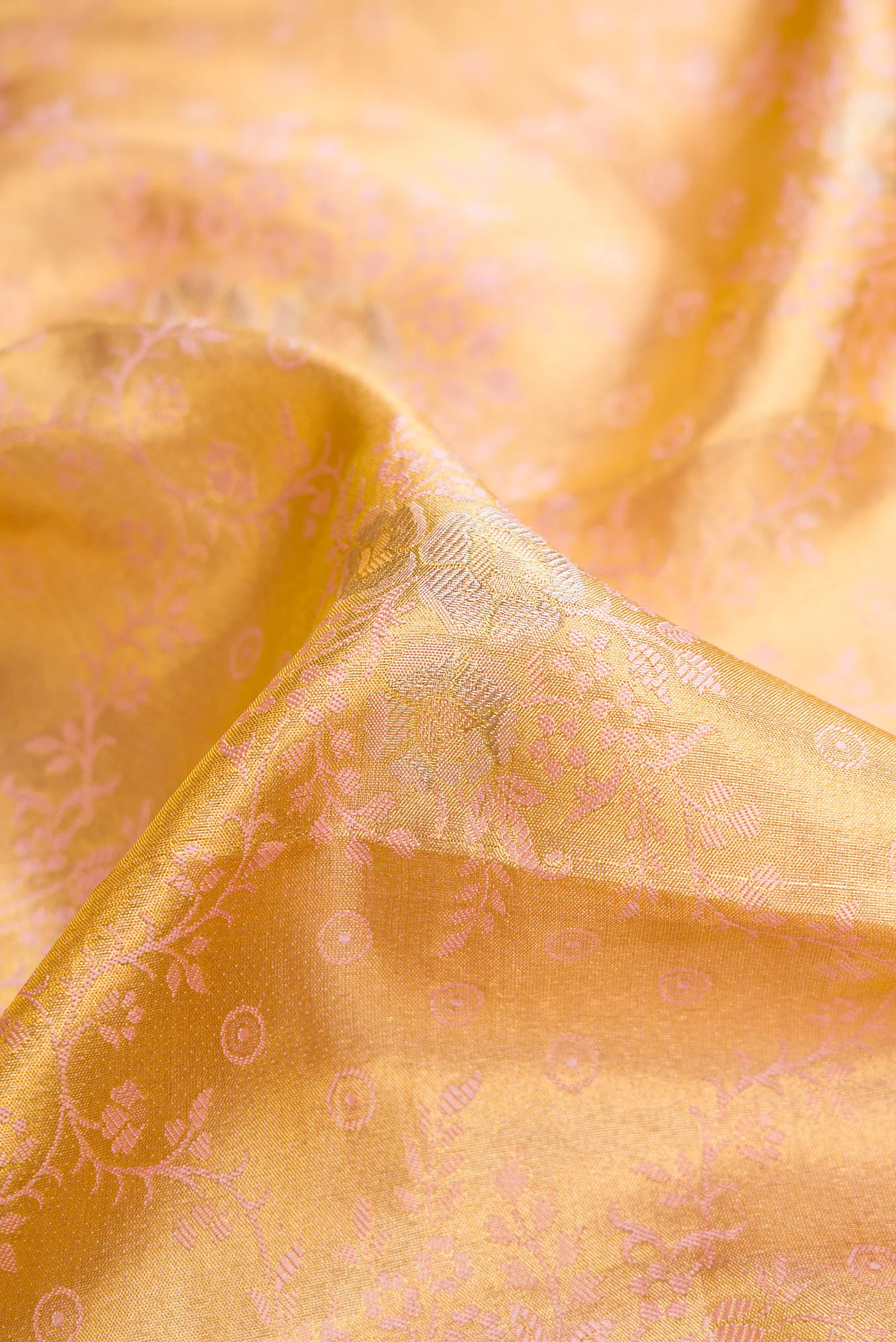 Gold Dual Tone Kanjivaram Tissue Silk Saree - Image 2