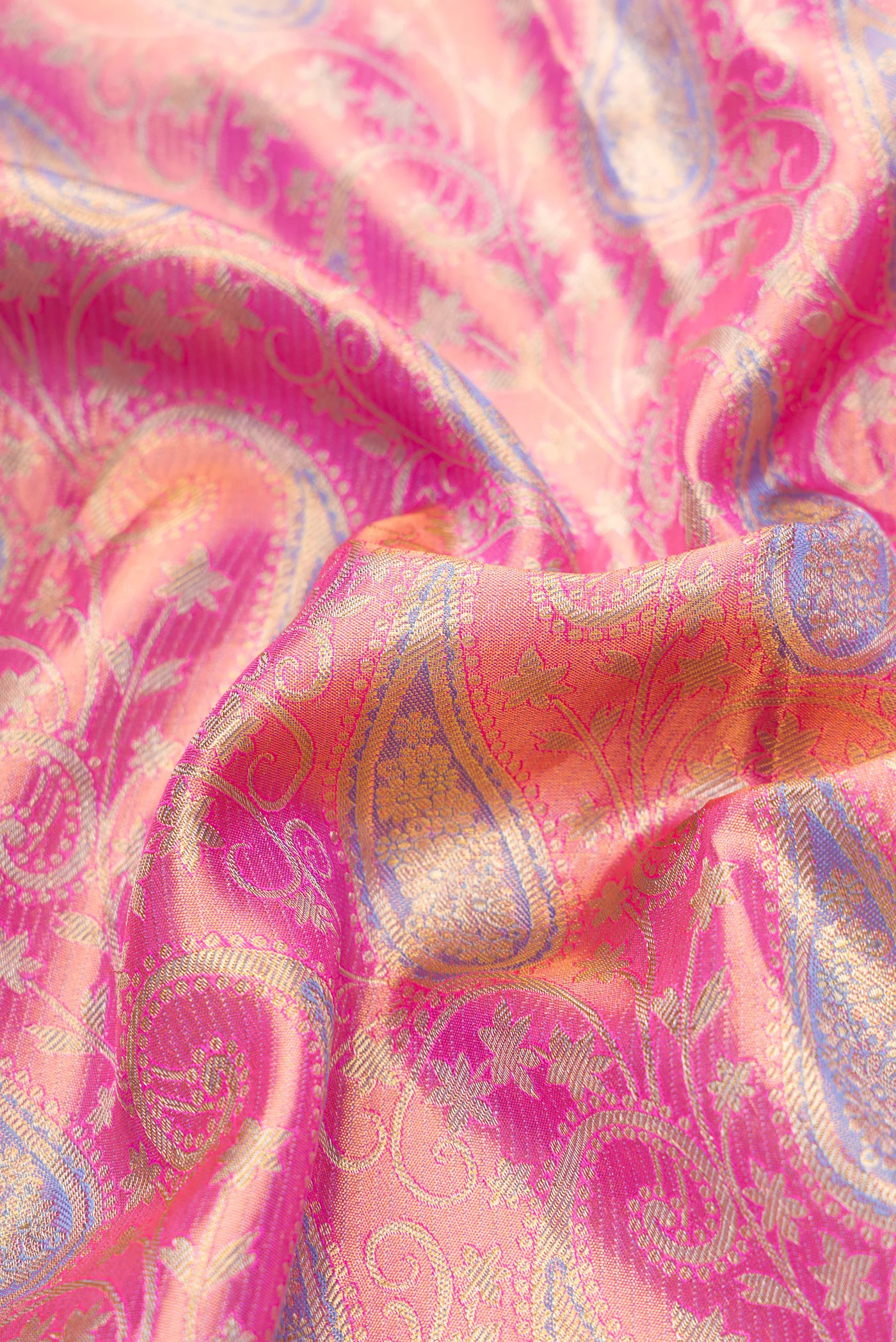 Rose pink Dual Tone Kanjivaram Tissue Silk Saree - Image 2