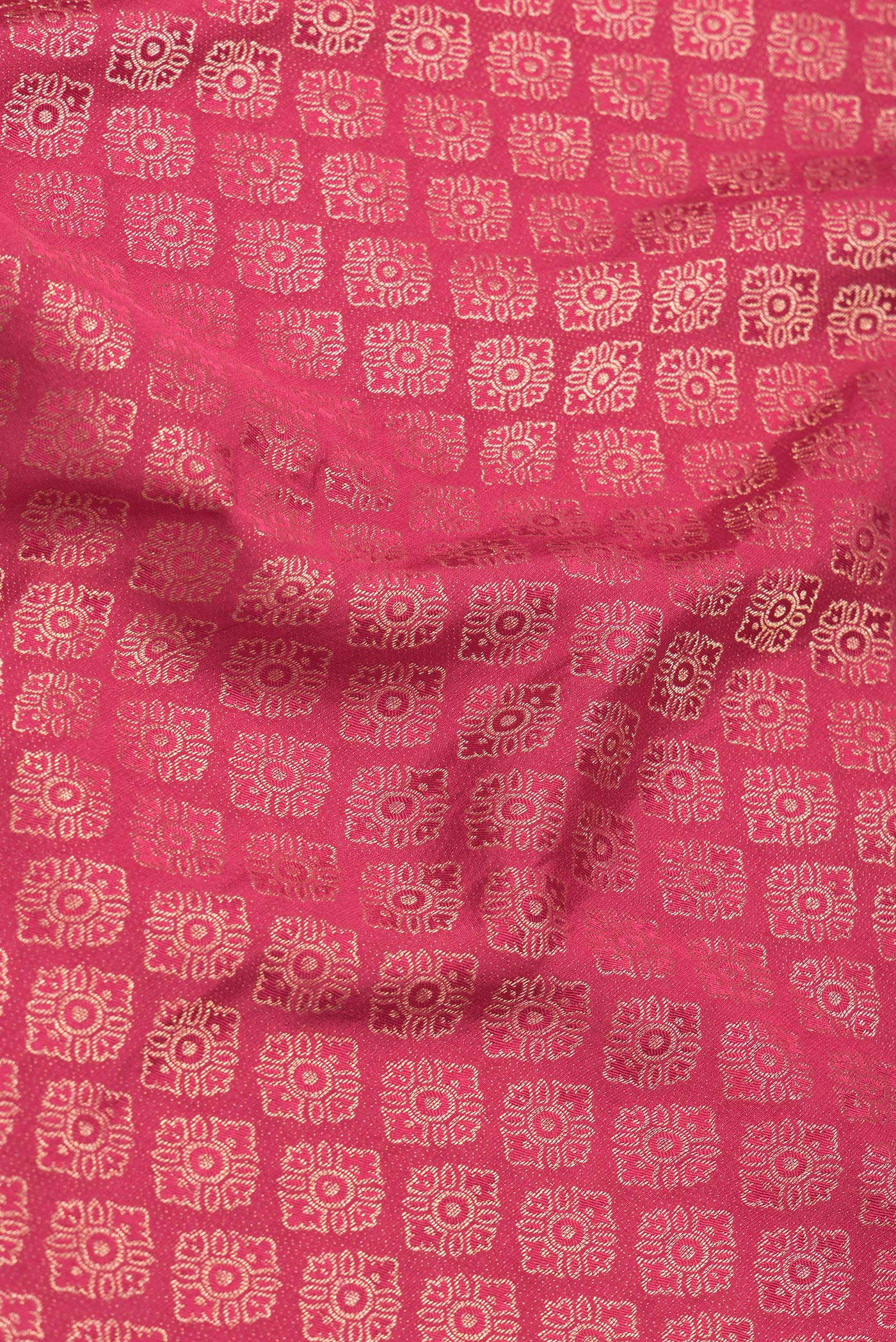 Maroon Mysore Crepe Saree - Image 2