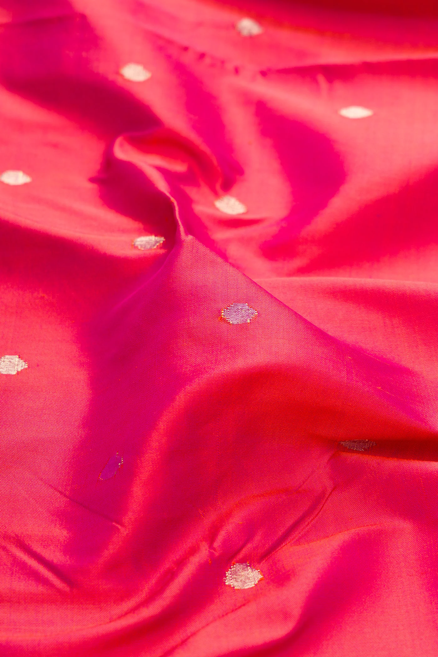 Pure Silk Pure Zari Pink Paithani Saree - Image 2