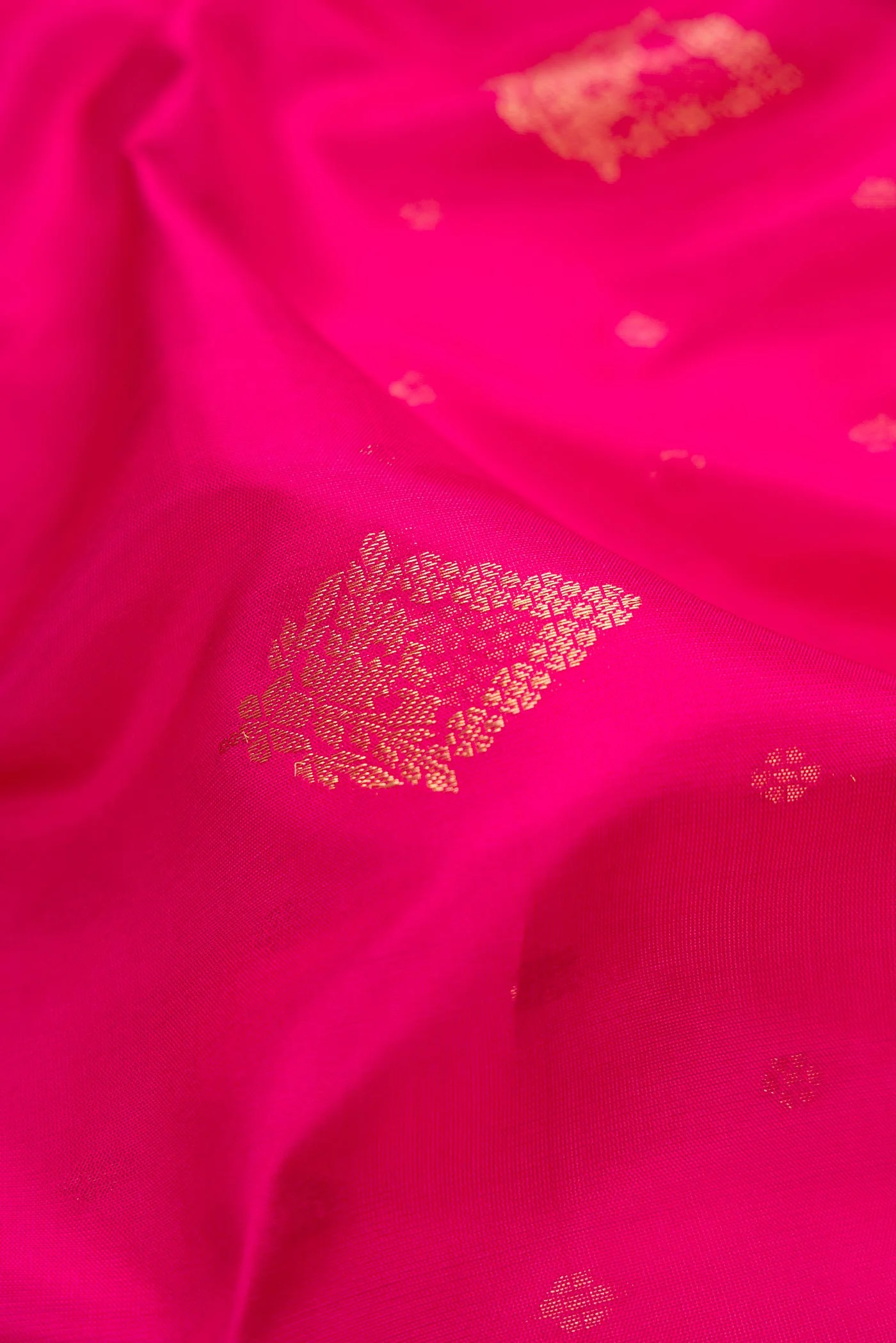 Pink Soft Silk Saree - Image 2