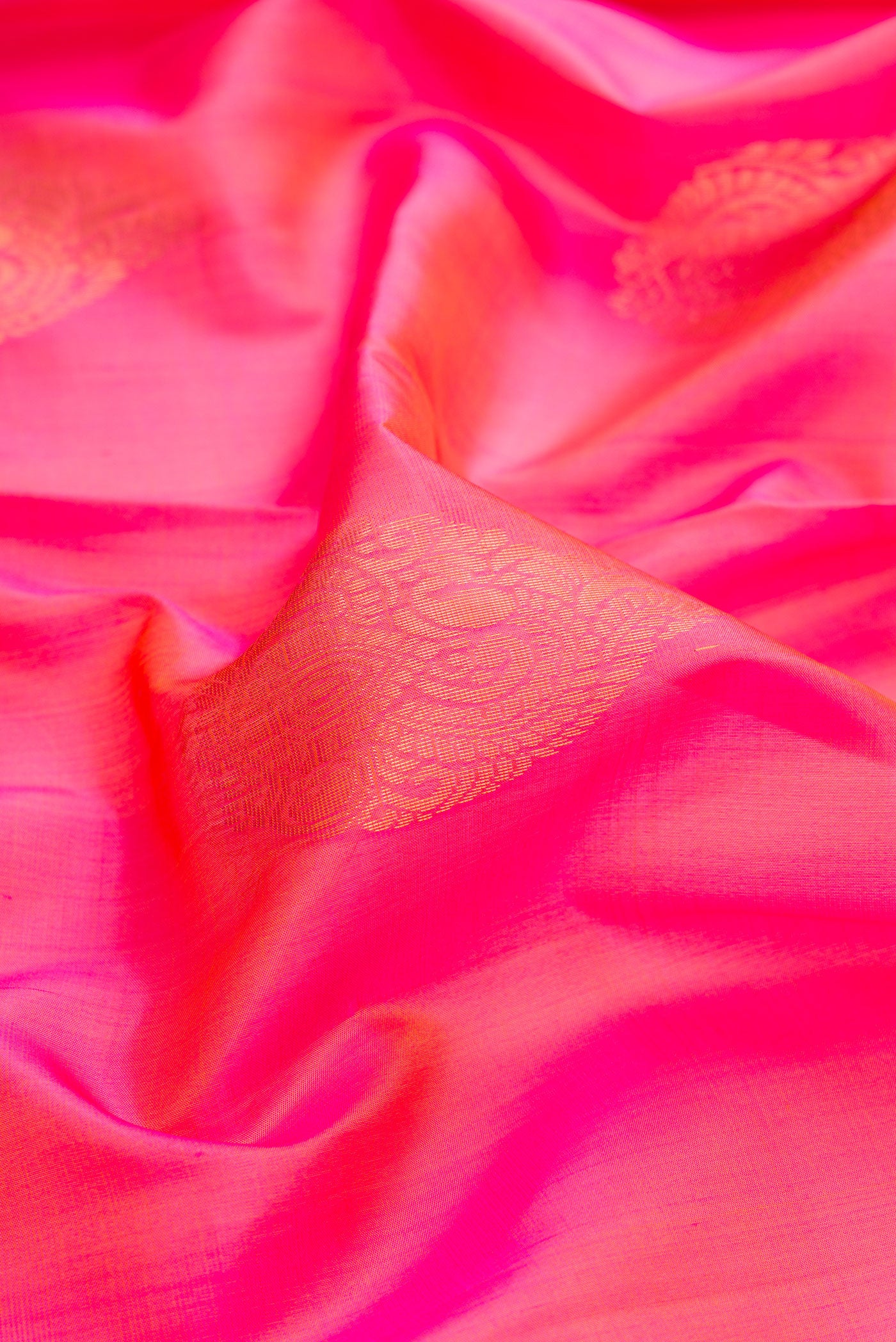 Pink Soft Silk Saree - Image 2