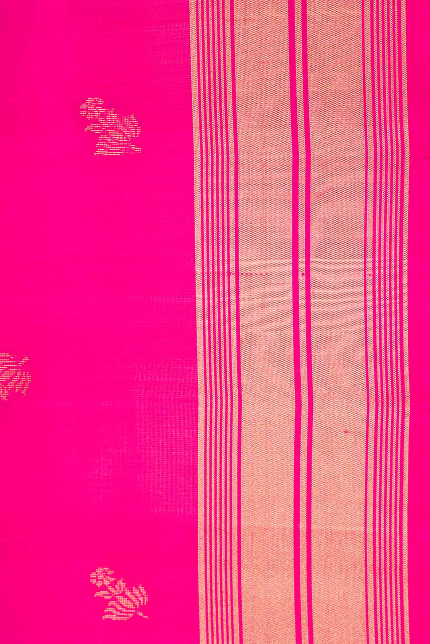 Pink Dual Tone Soft Silk Saree - Image 3