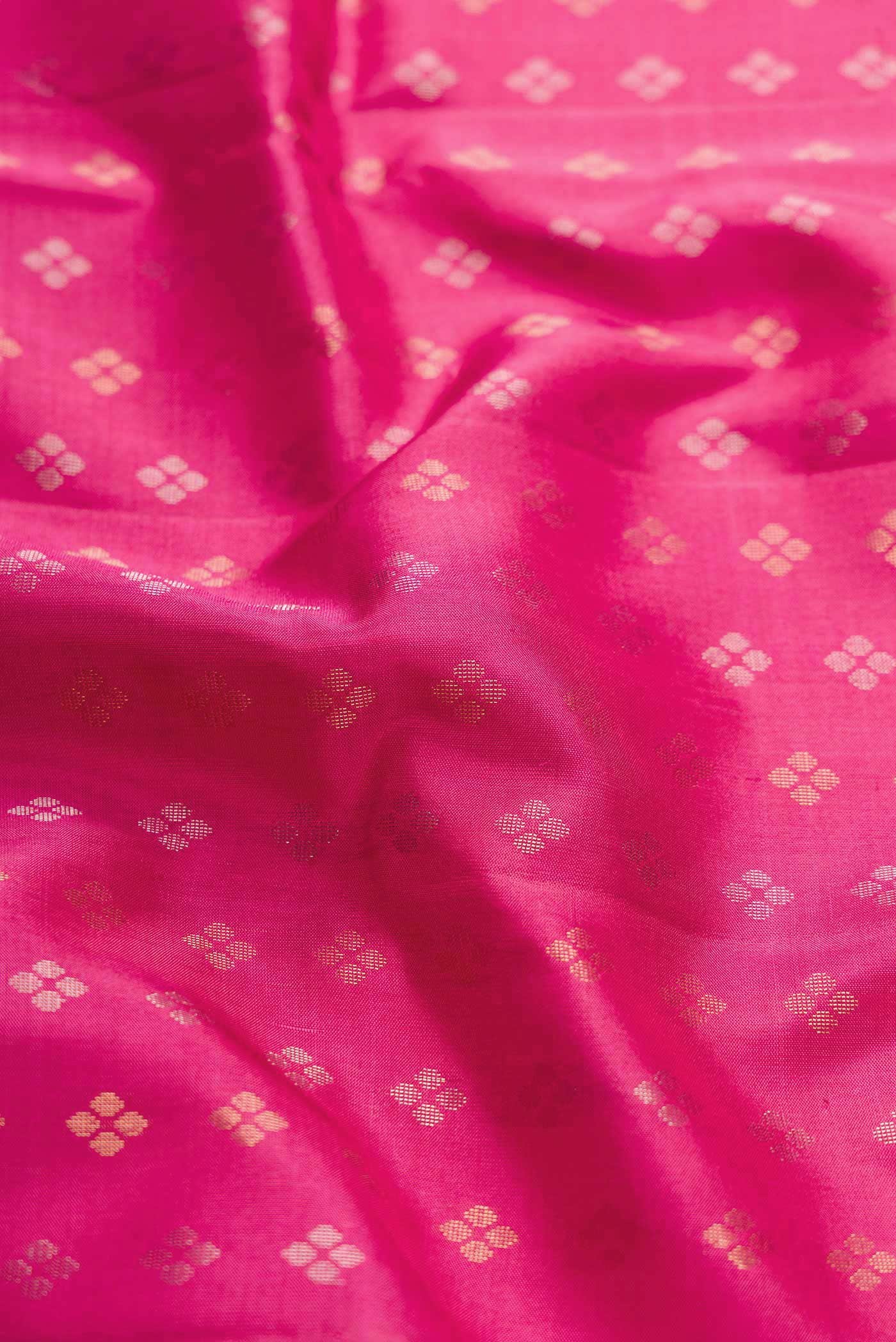 Pink Dual Tone Soft Silk Saree - Image 2