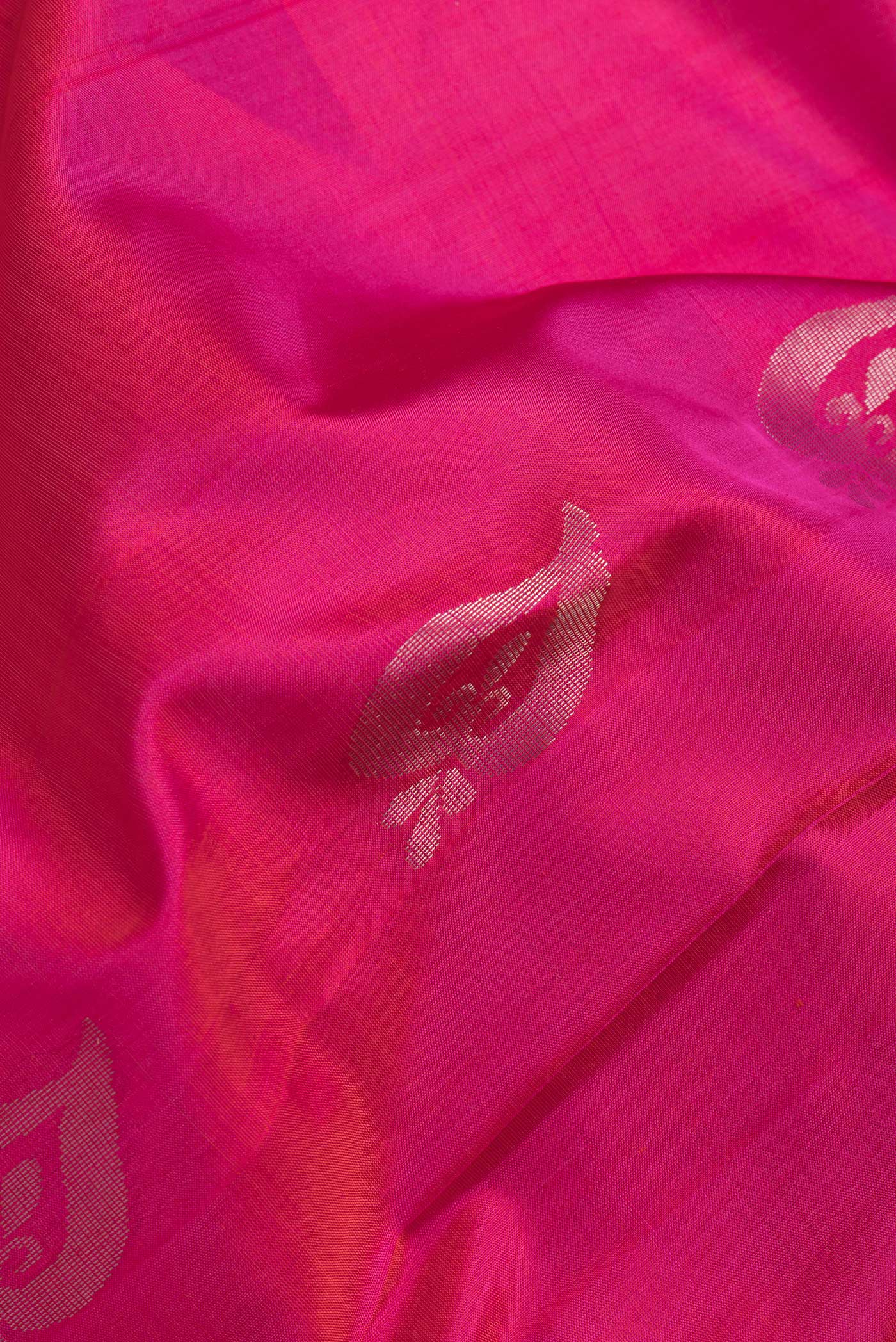 Pink Uppada Silk Saree - Image 2