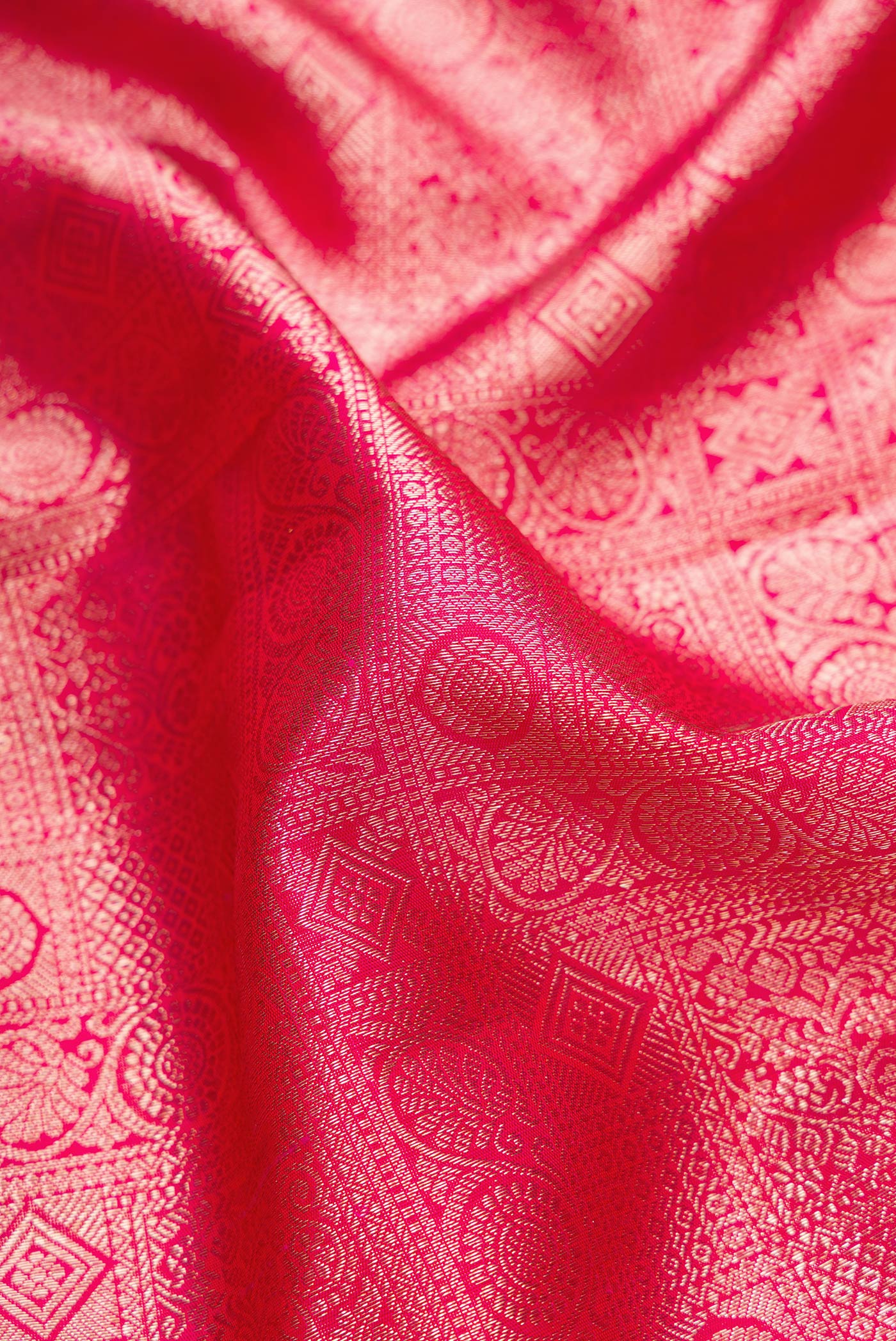 Pink Kanchipuram Silk Saree - Image 2