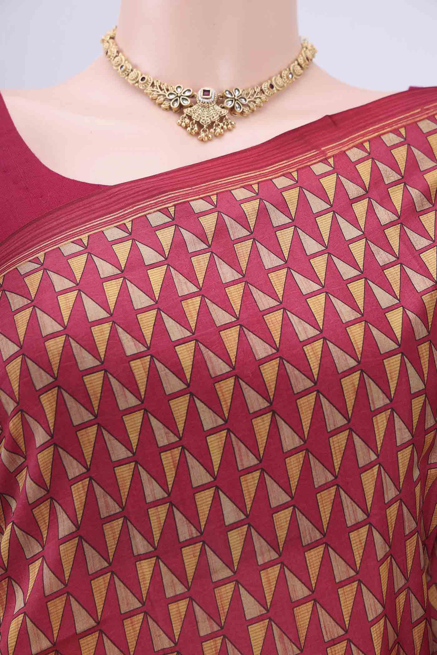 Pink Printed Silk Saree - Image 2