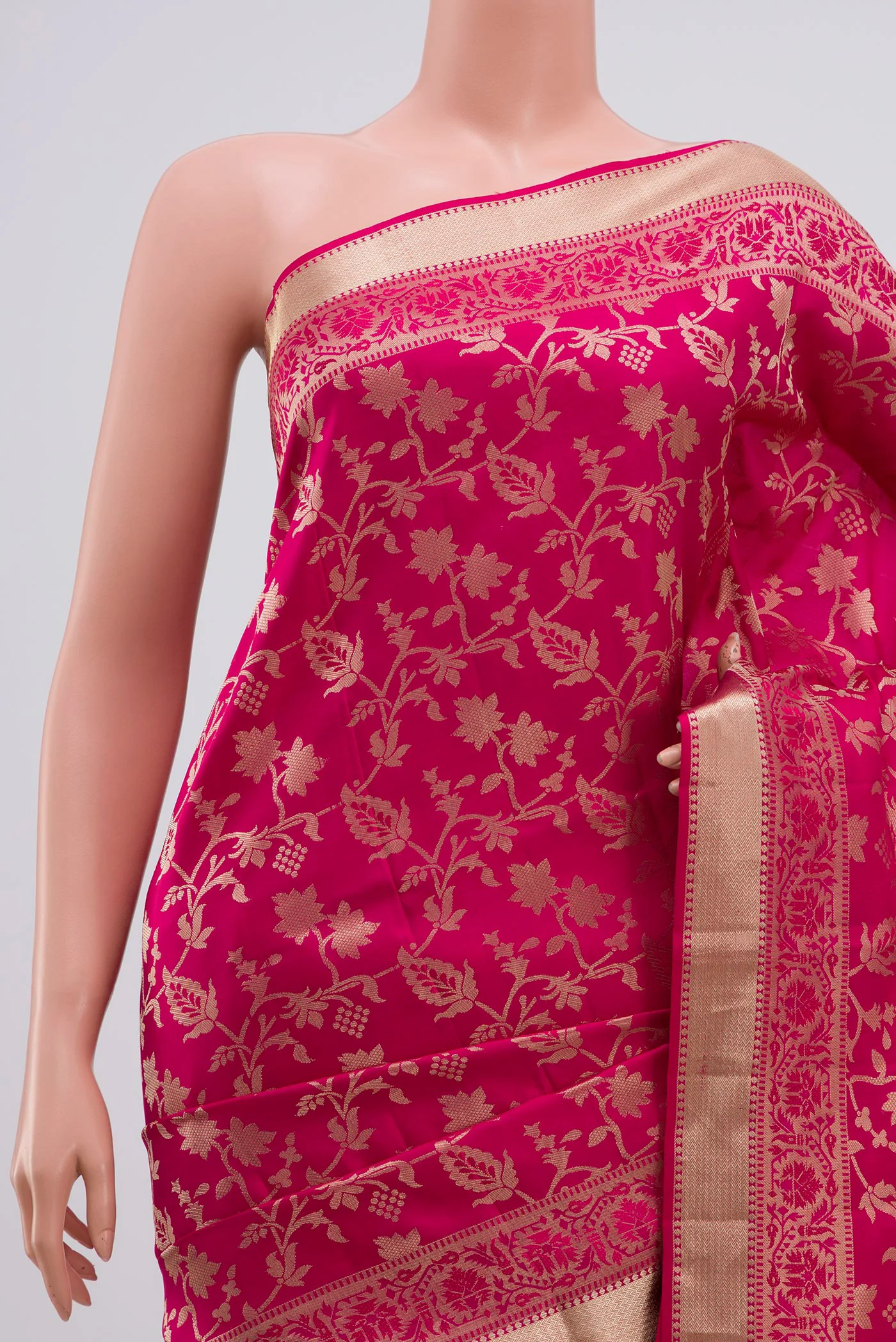 Pink Soft Silk Saree - Image 2