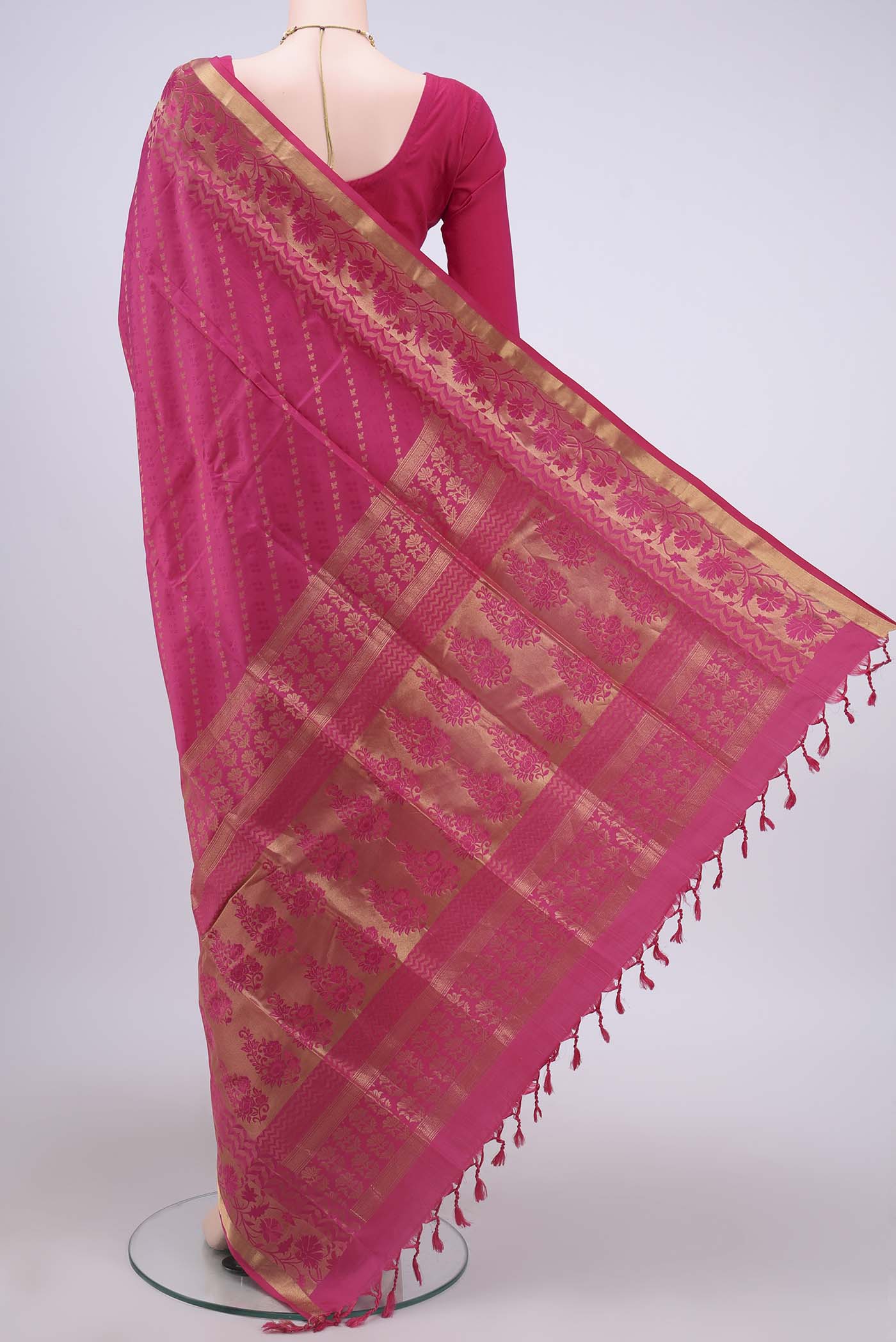 Pink Soft Silk Saree - Image 3