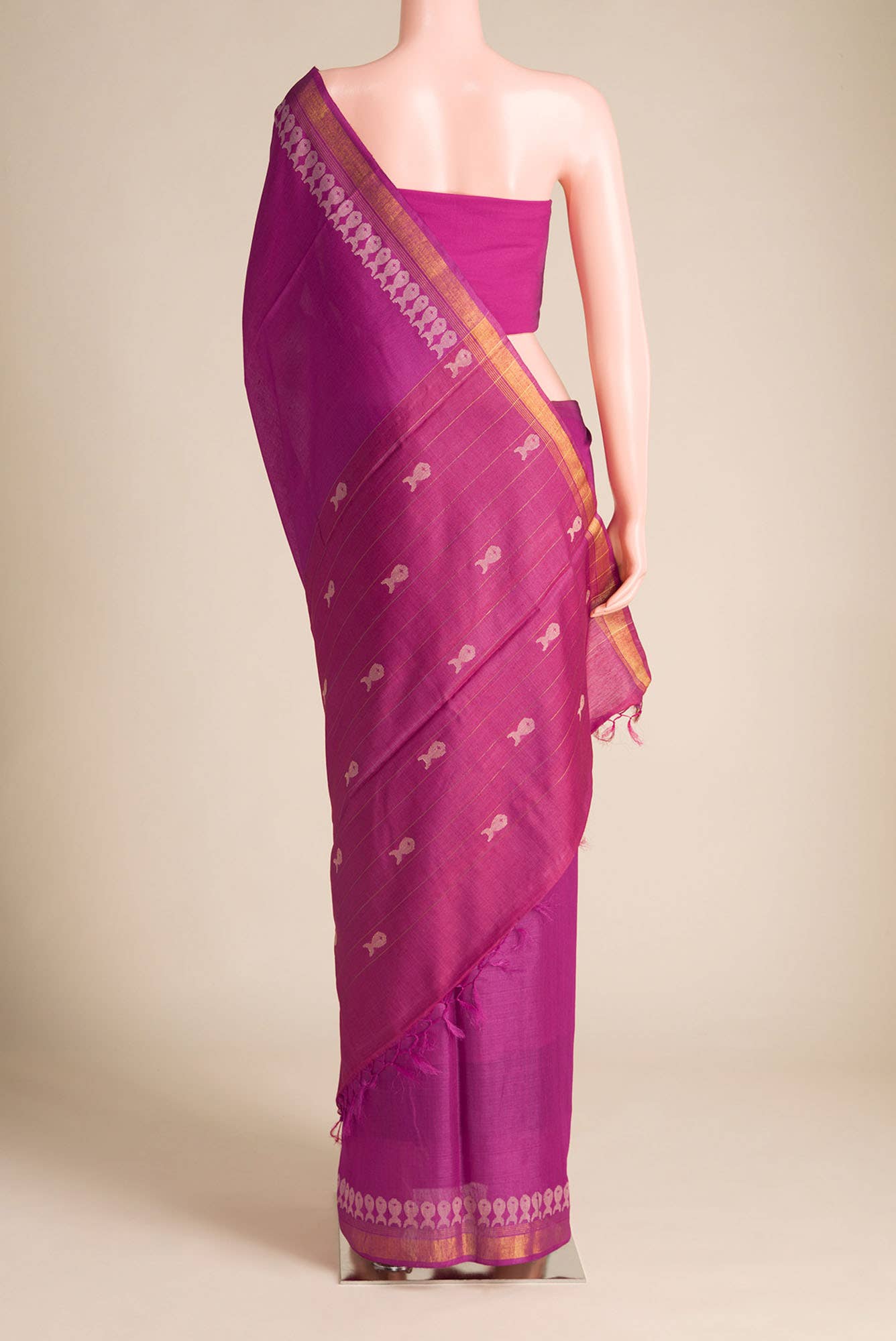 Pisces in Paris-Magenta Bhagalpuri Tussar Silk Saree - Image 4