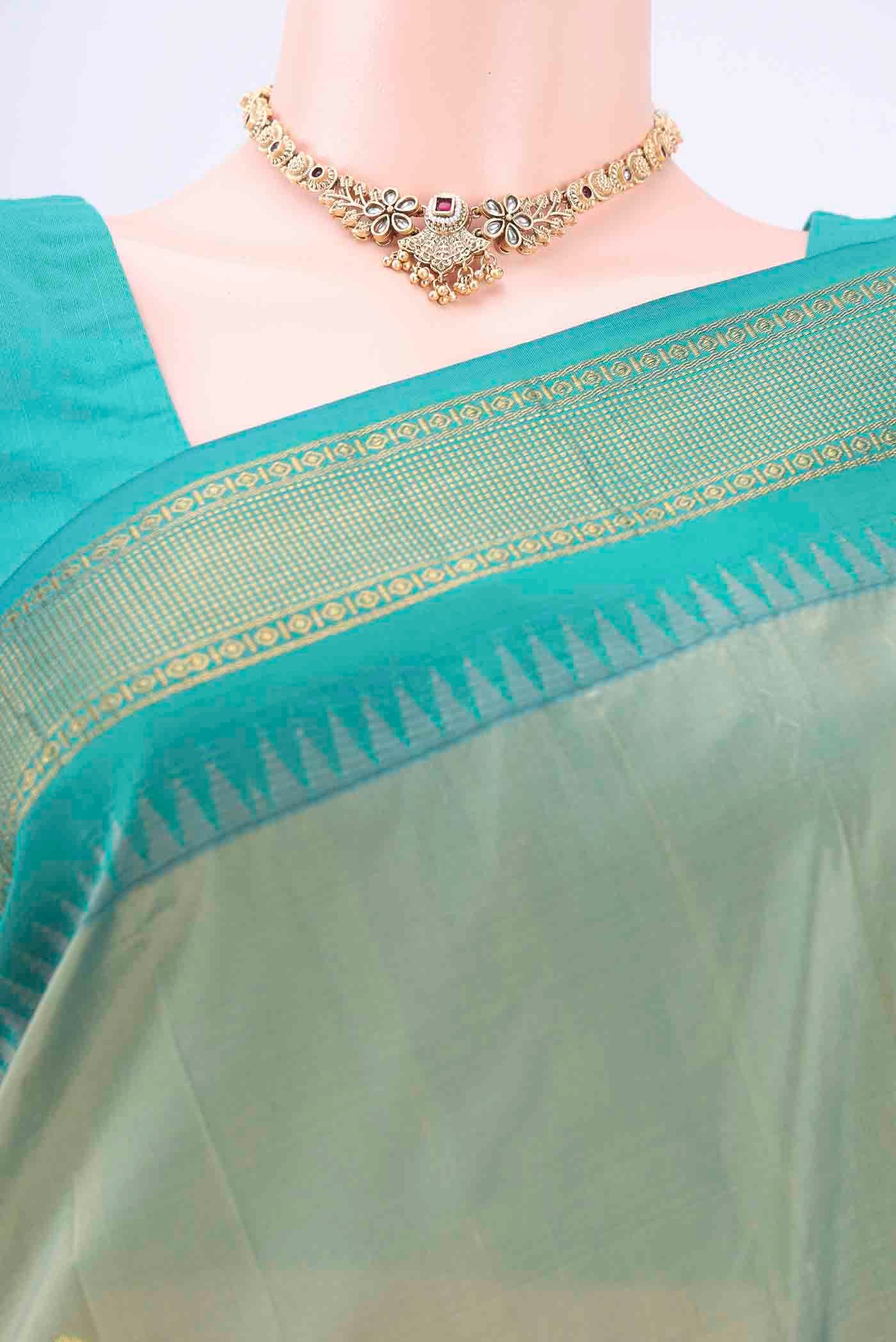 Pista Green Blended Bangalore Silk Saree - Image 2