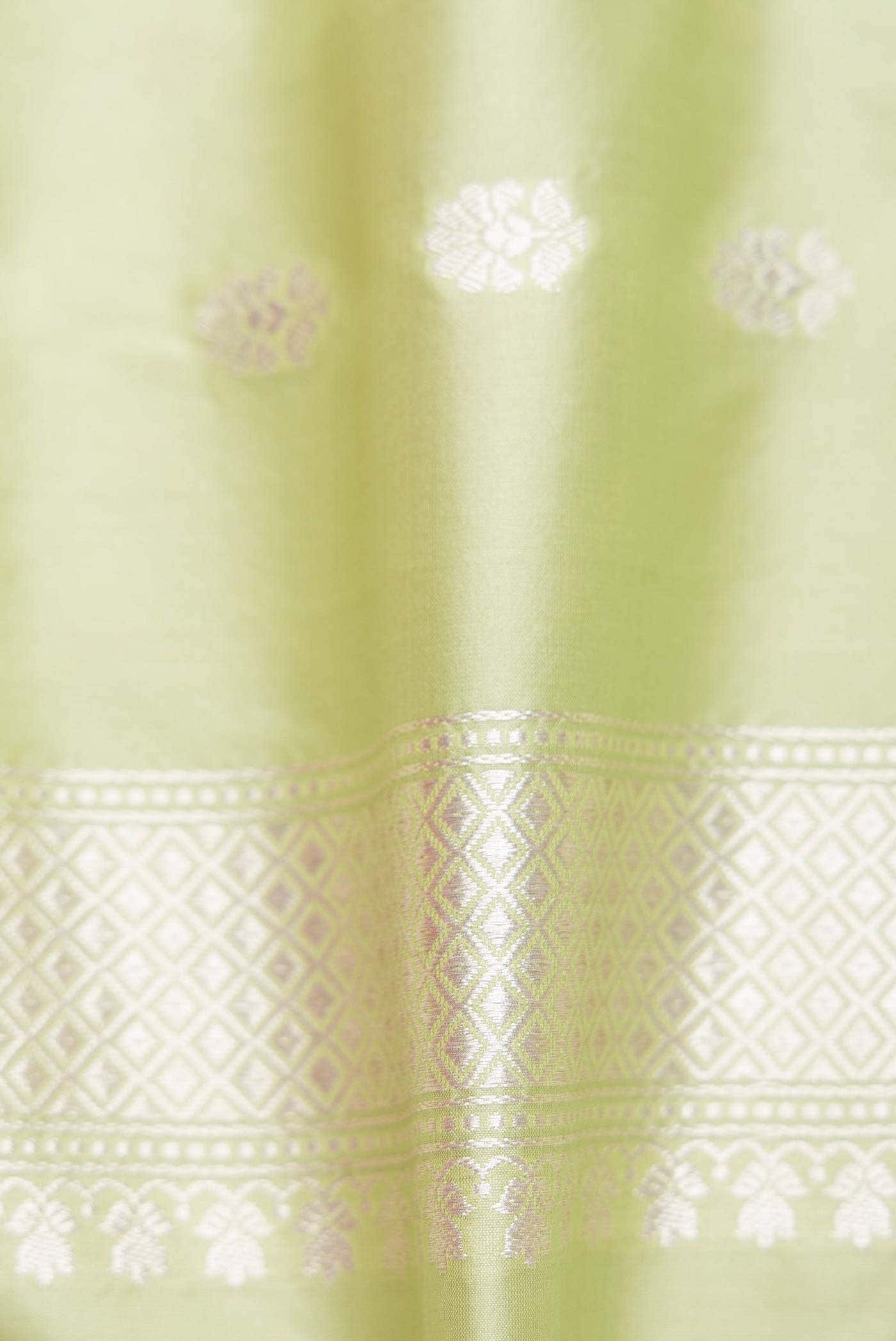 Pista Green Dual Tone Banarasi Silk Saree - Image 6