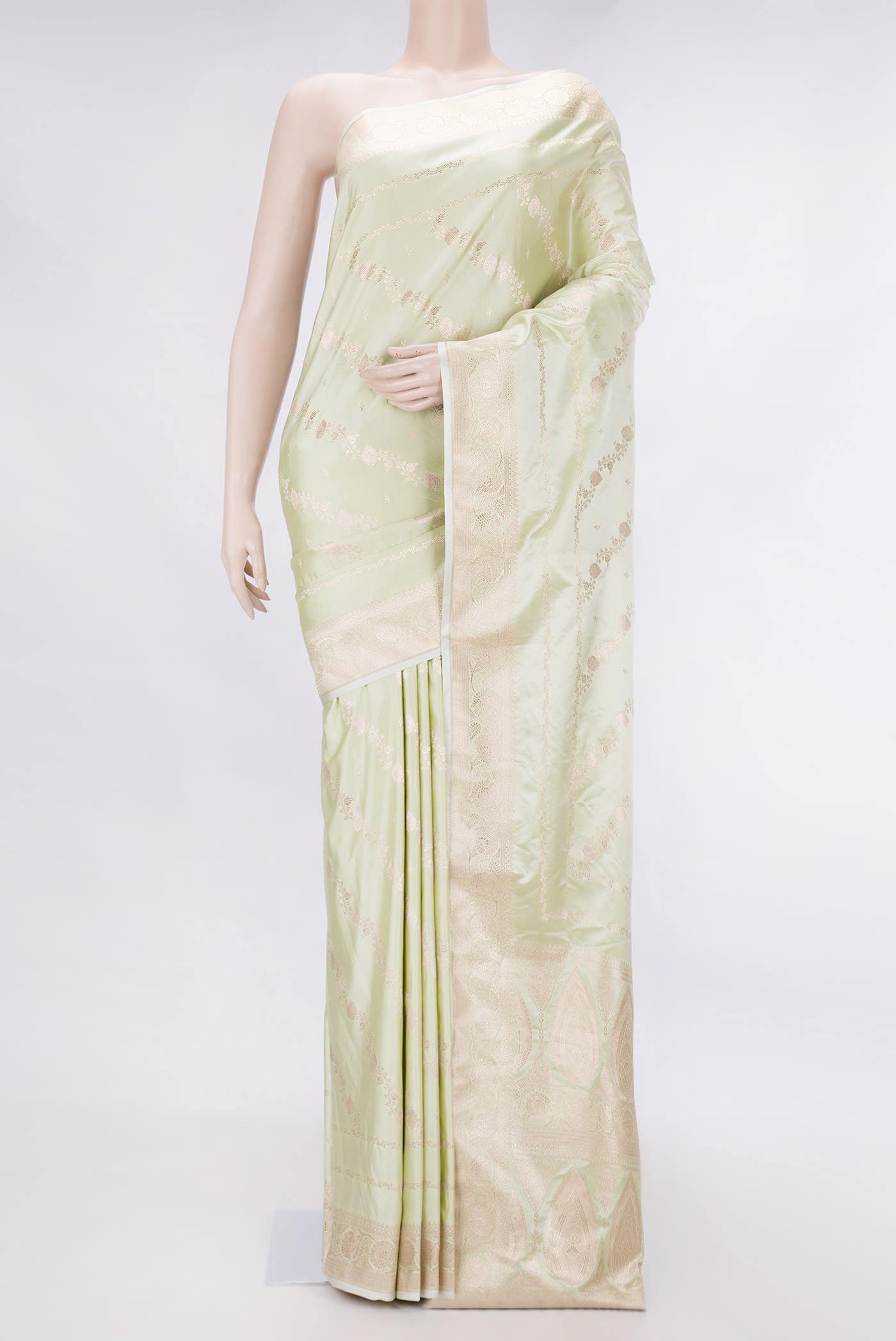 Pista Green Dual Tone Blended Banarasi Silk Saree