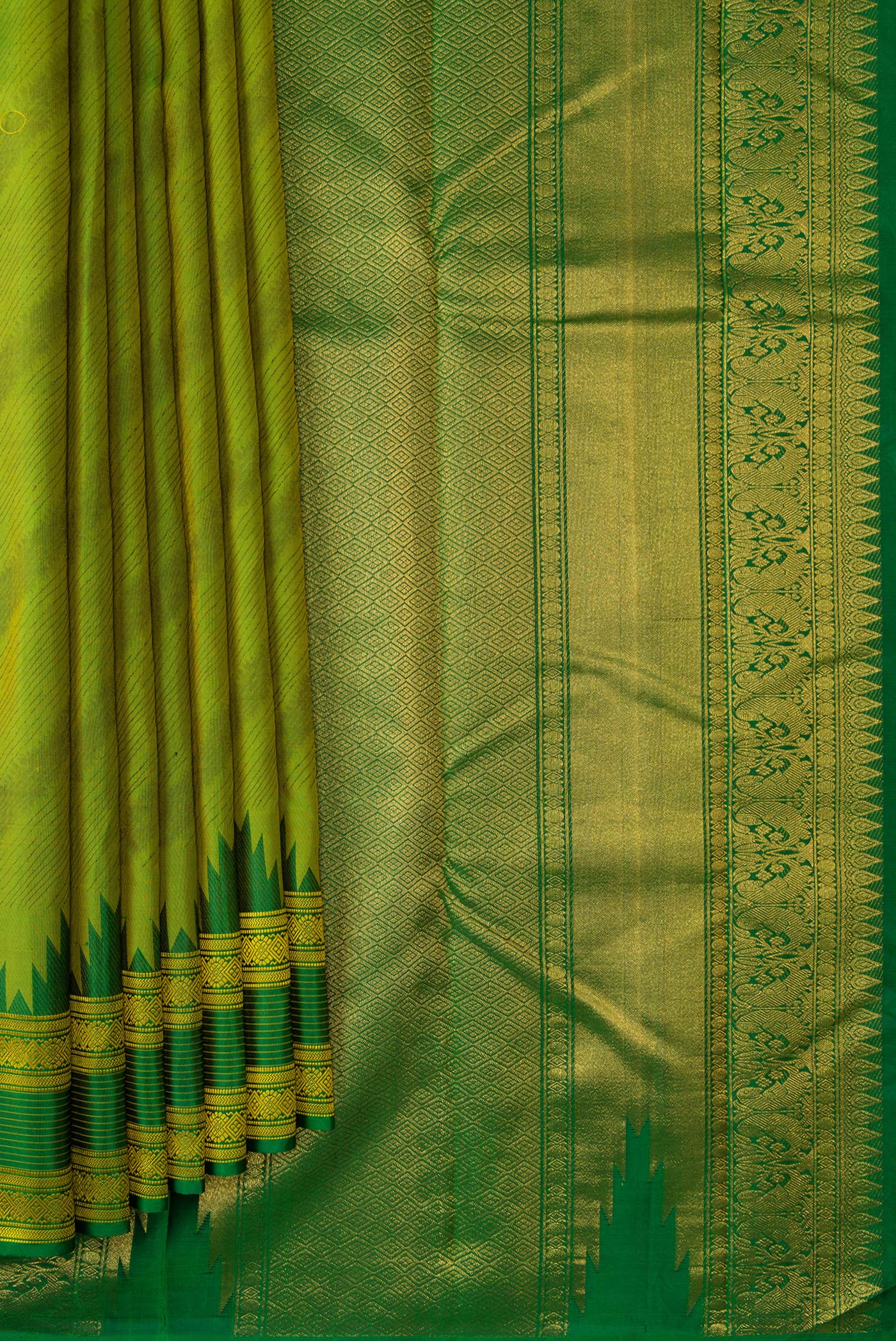 Green Kanchipuram Silk Saree - Image 4