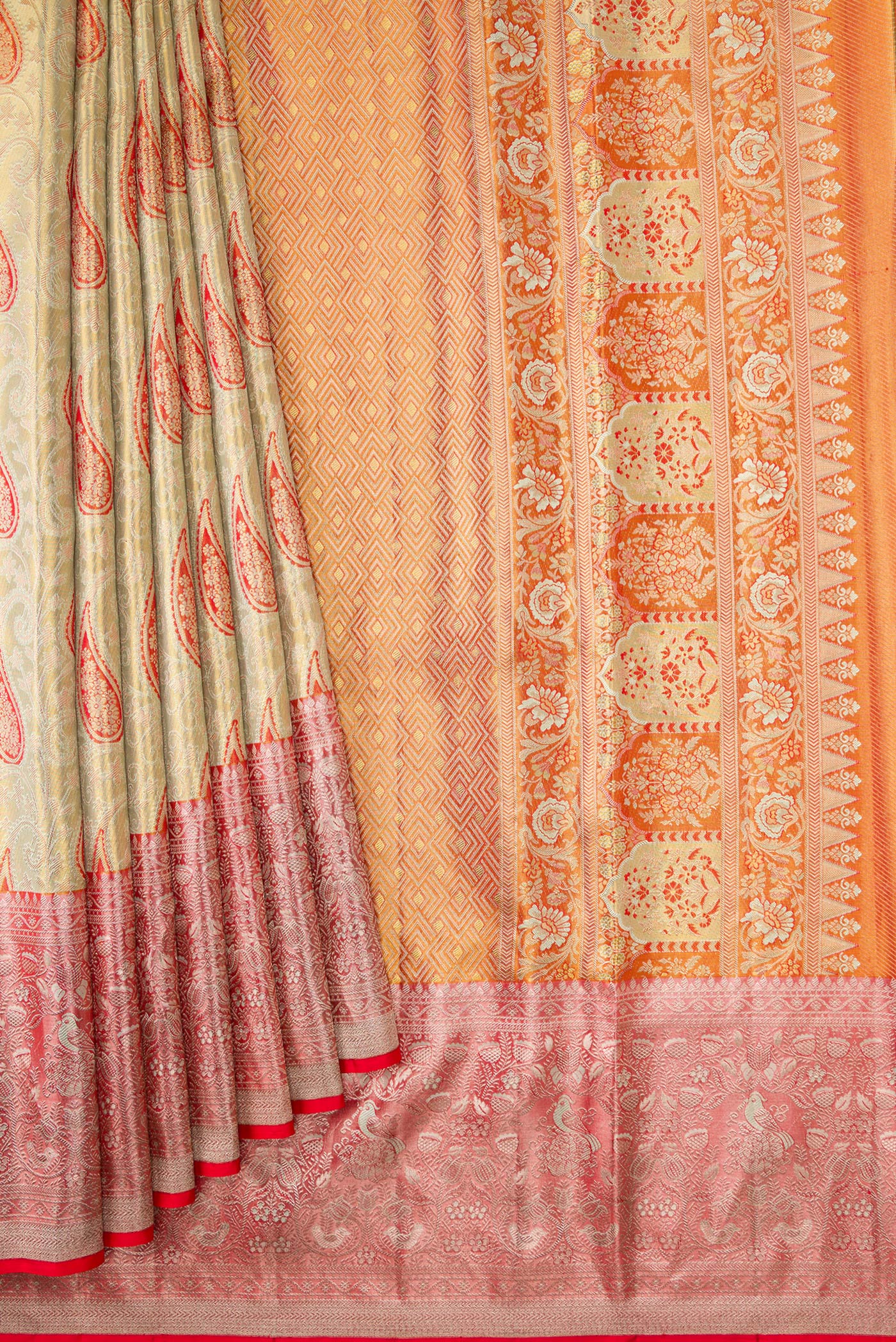 Gold with Mint Green Color Kanjivaram Tissue Silk Saree - Image 4