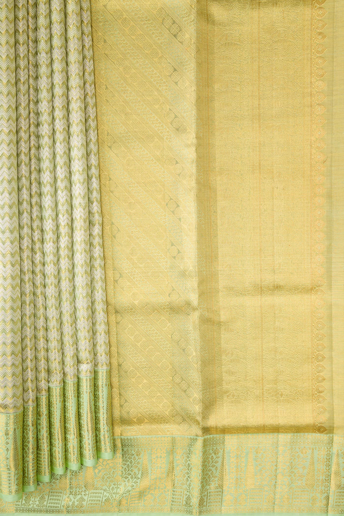Pista Green Dual Tone Kanjivaram Tissue Silk Saree - Image 4