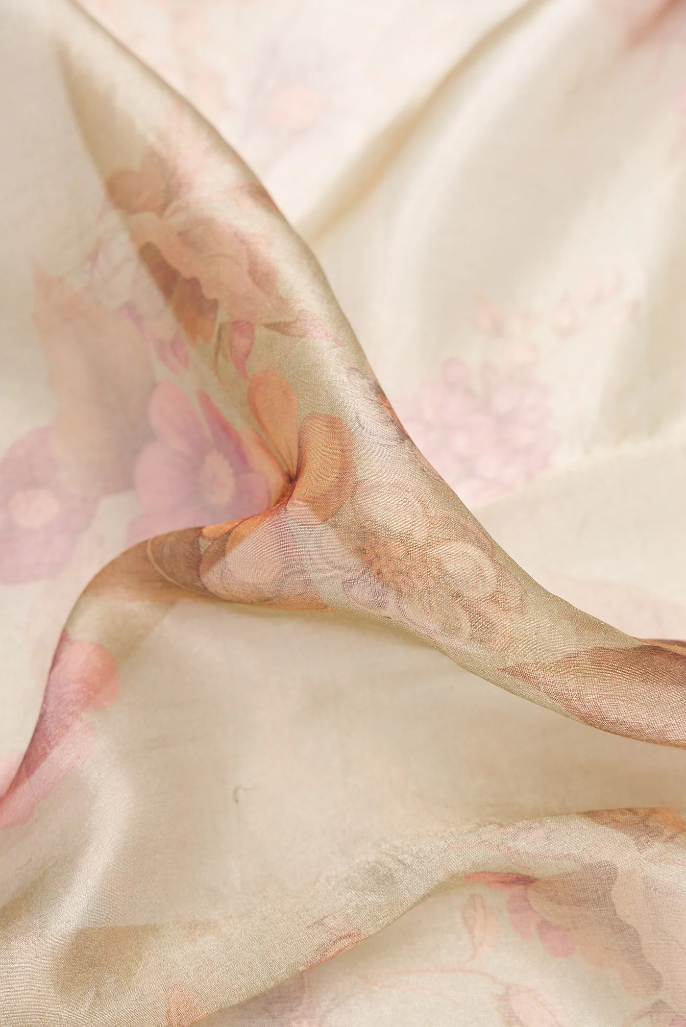 Rose Gold Dual Tone Organza Silk Saree - Image 2