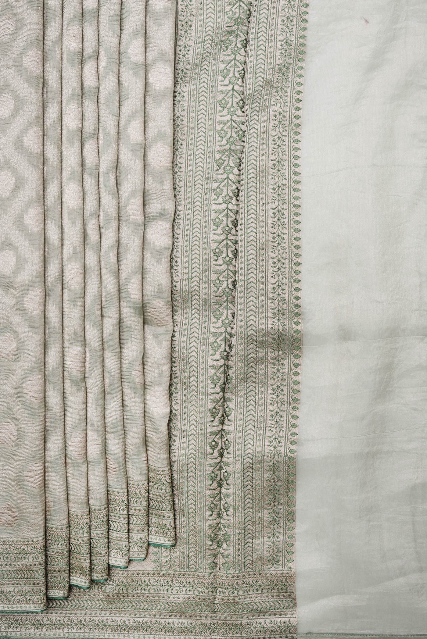 Silver Dual Tone Organza Silk Saree - Image 4