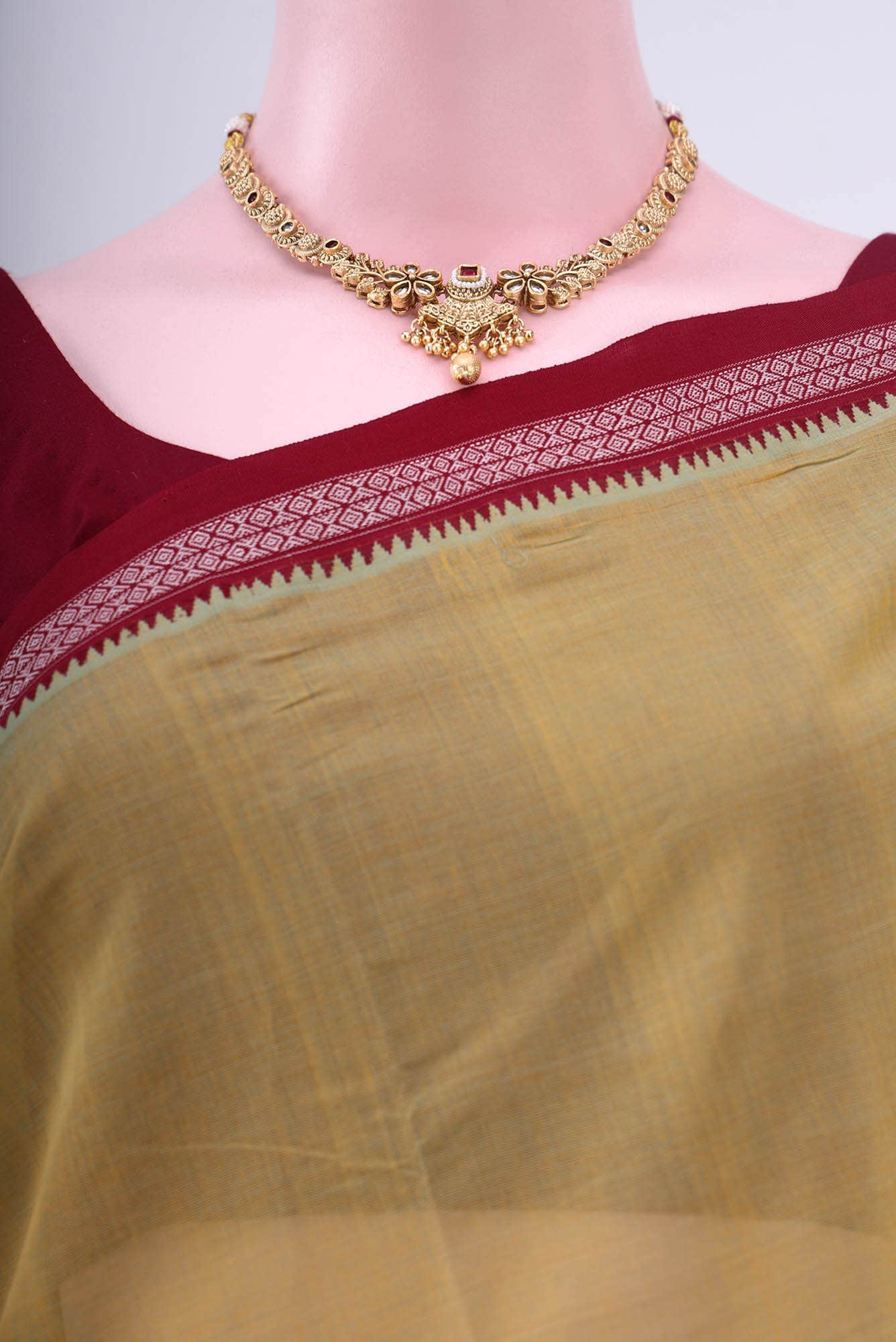 Pista Green Khadi Cotton Saree - Image 3