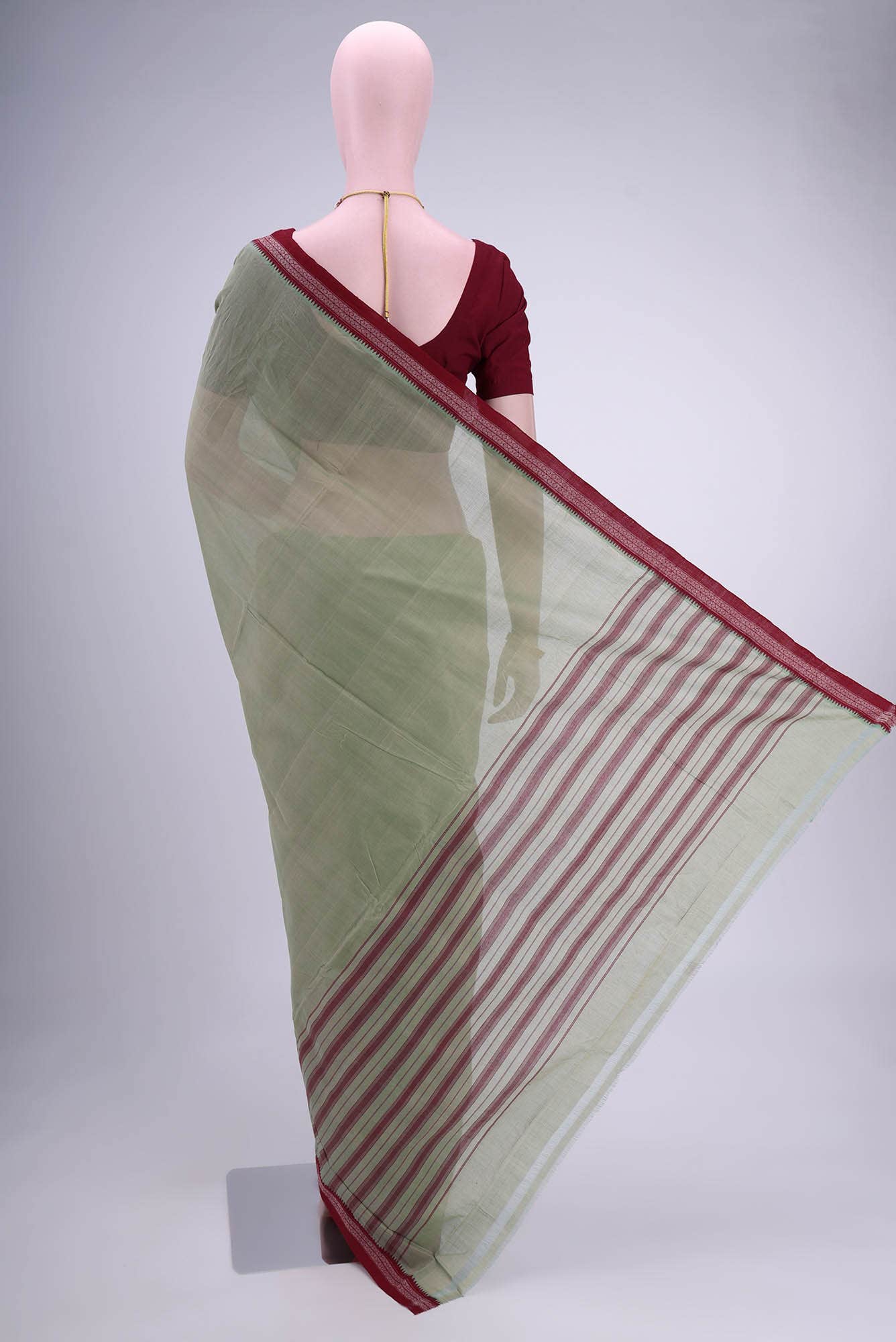 Pista Green Khadi Cotton Saree - Image 2