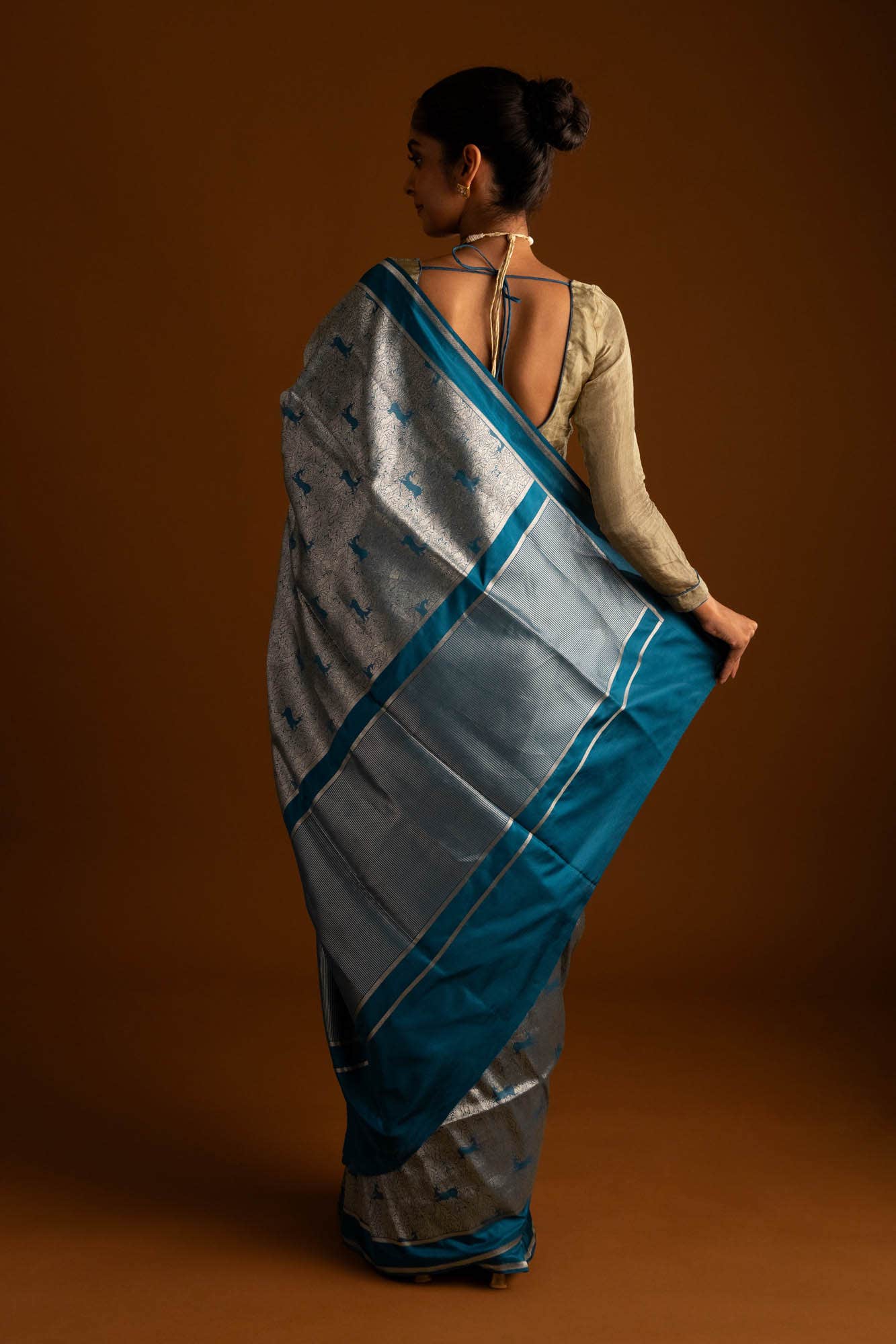 Prance-Teal Green Banarasi Silk Saree - Image 6
