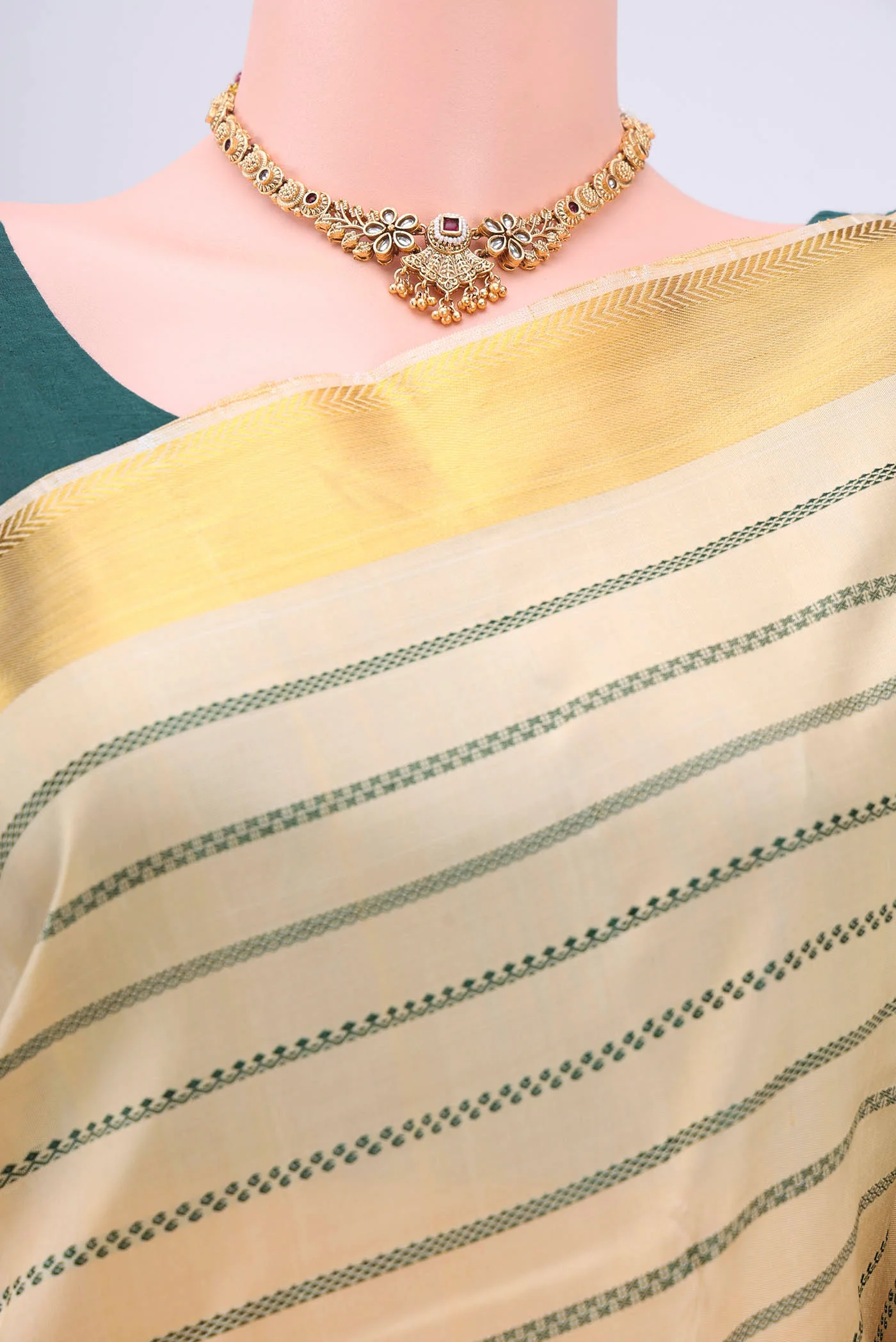 Pure Silk Pure Zari Beige Kanjivaram Saree - Image 2