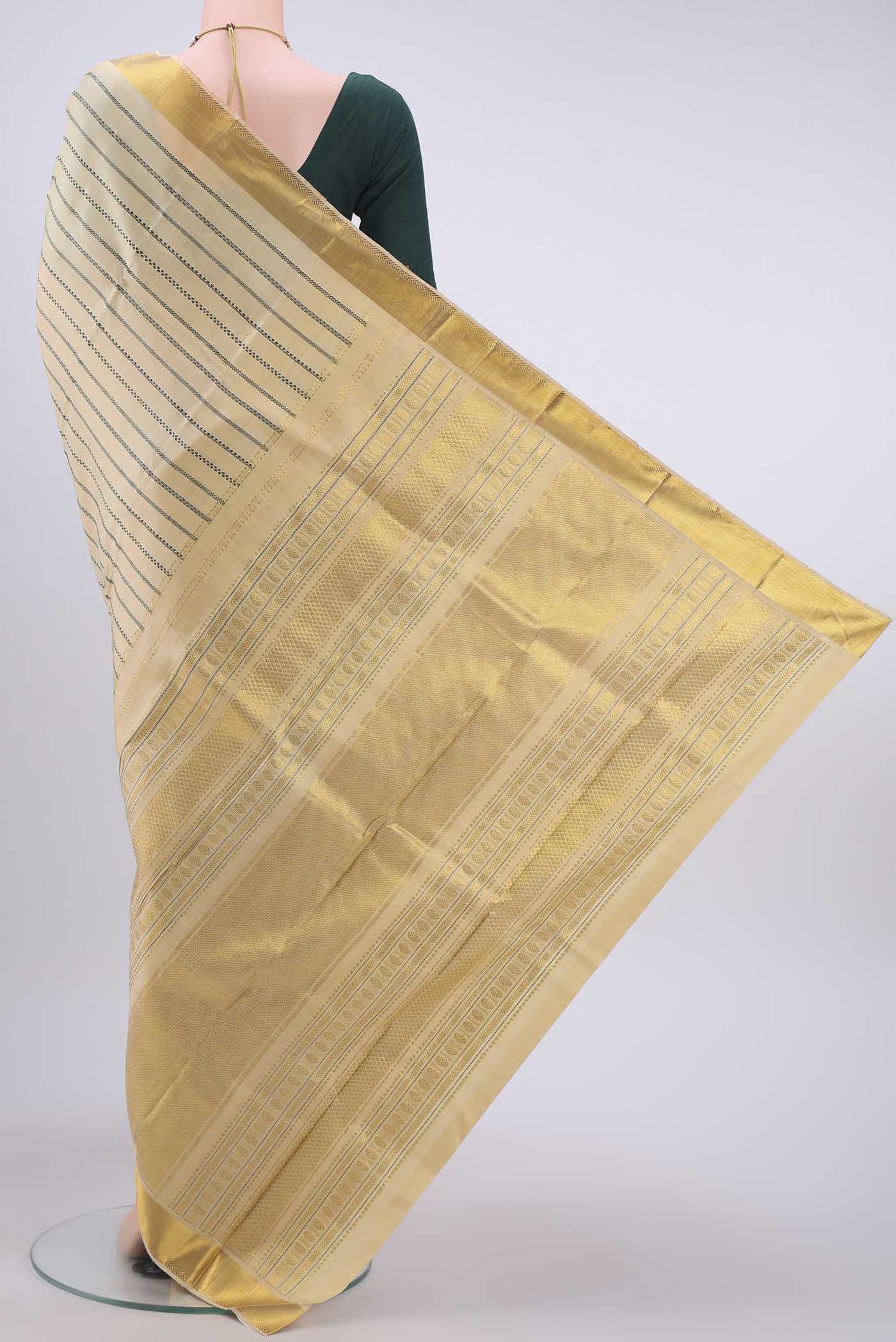 Pure Silk Pure Zari Beige Kanjivaram Saree - Image 3