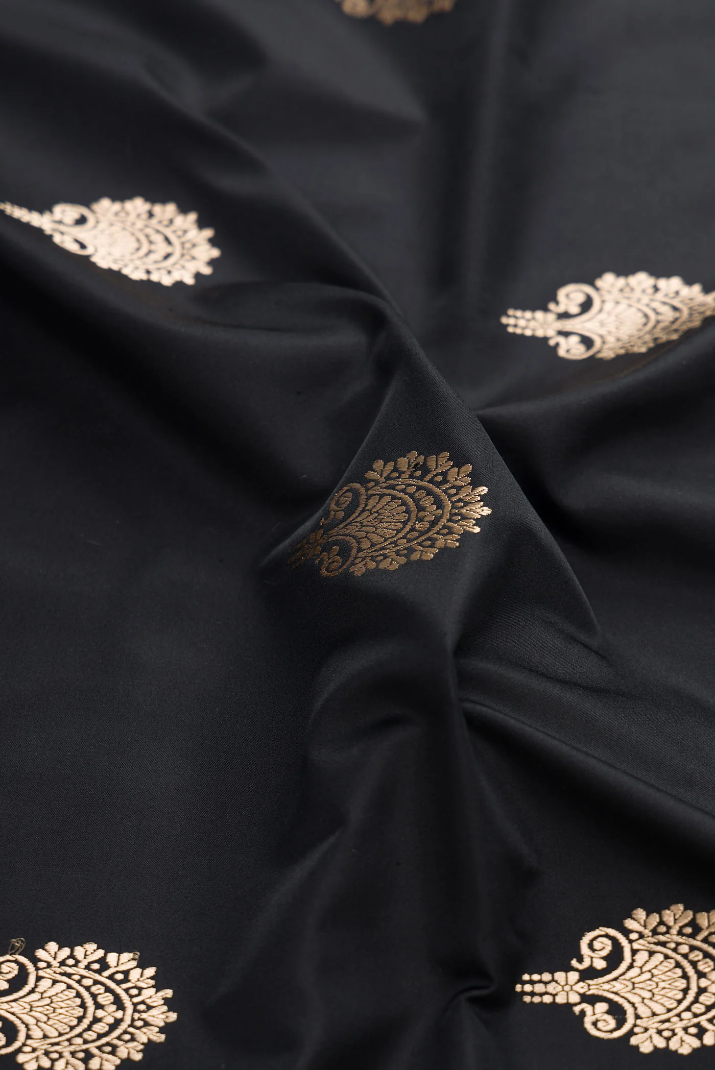 Black Banarasi Silk Saree - Image 2
