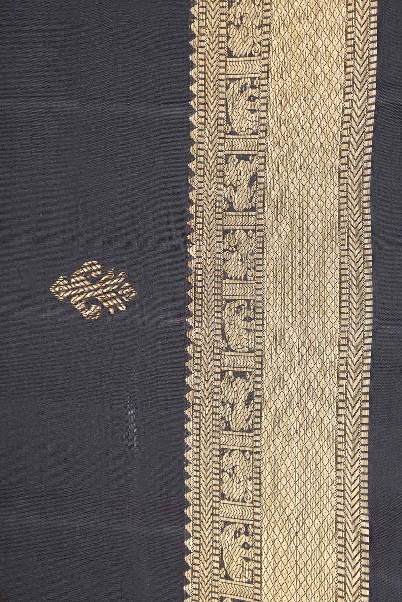 Pure Silk Pure Zari Black Dual Tone Kanchipuram Saree - Image 3