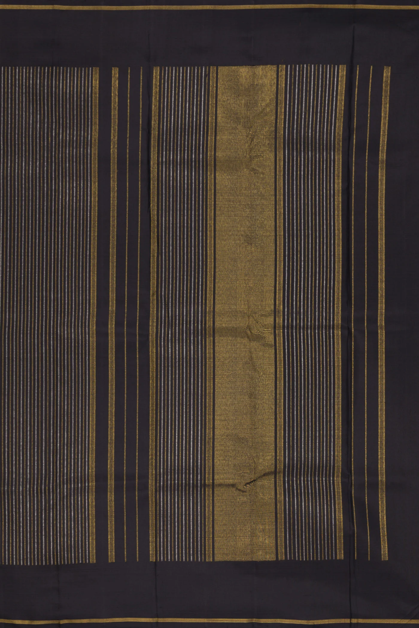Pure Silk Pure Zari Black Kanchipuram Saree - Image 7