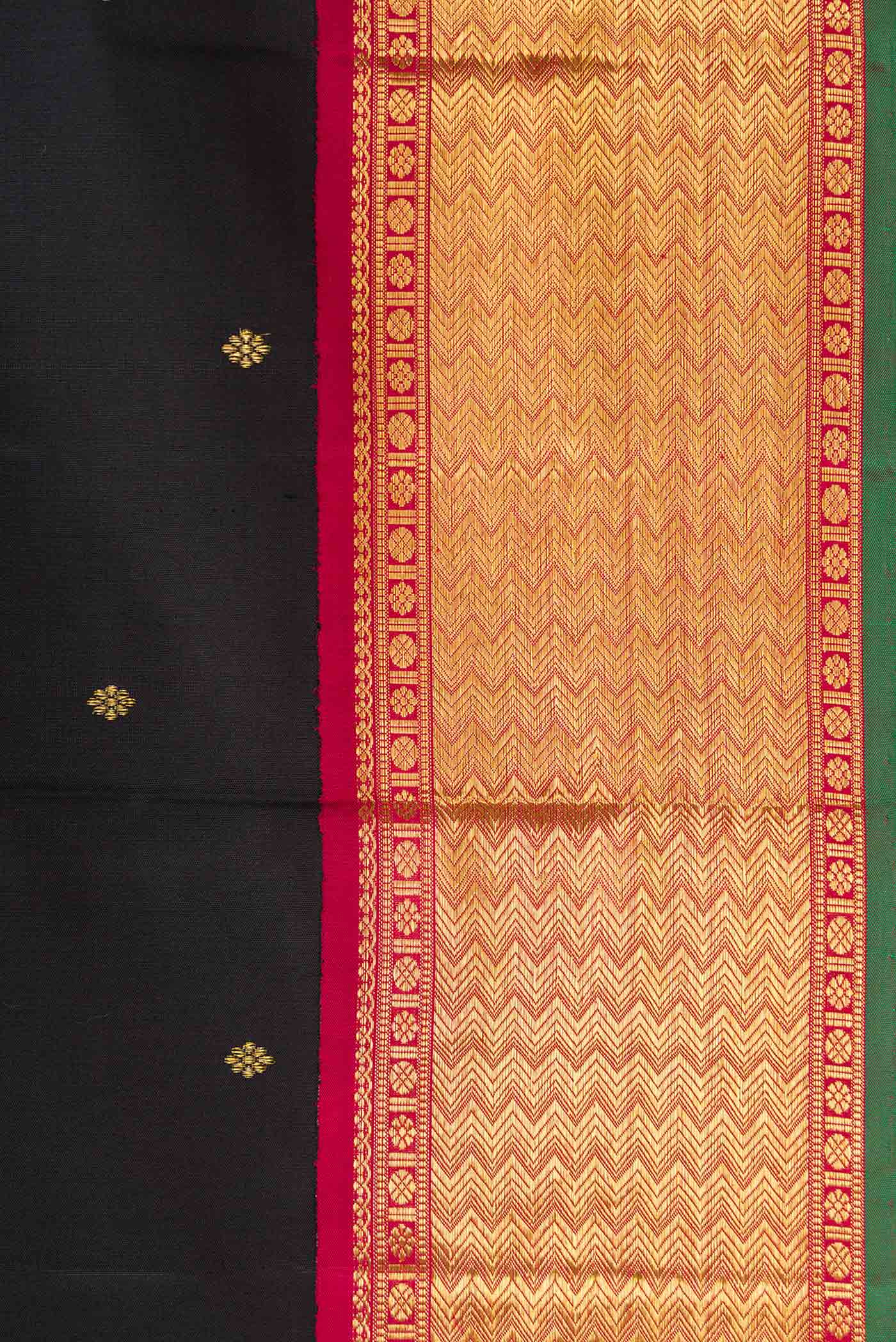 Pure Silk Pure Zari Black Dual Tone Kanjivaram Saree - Image 3
