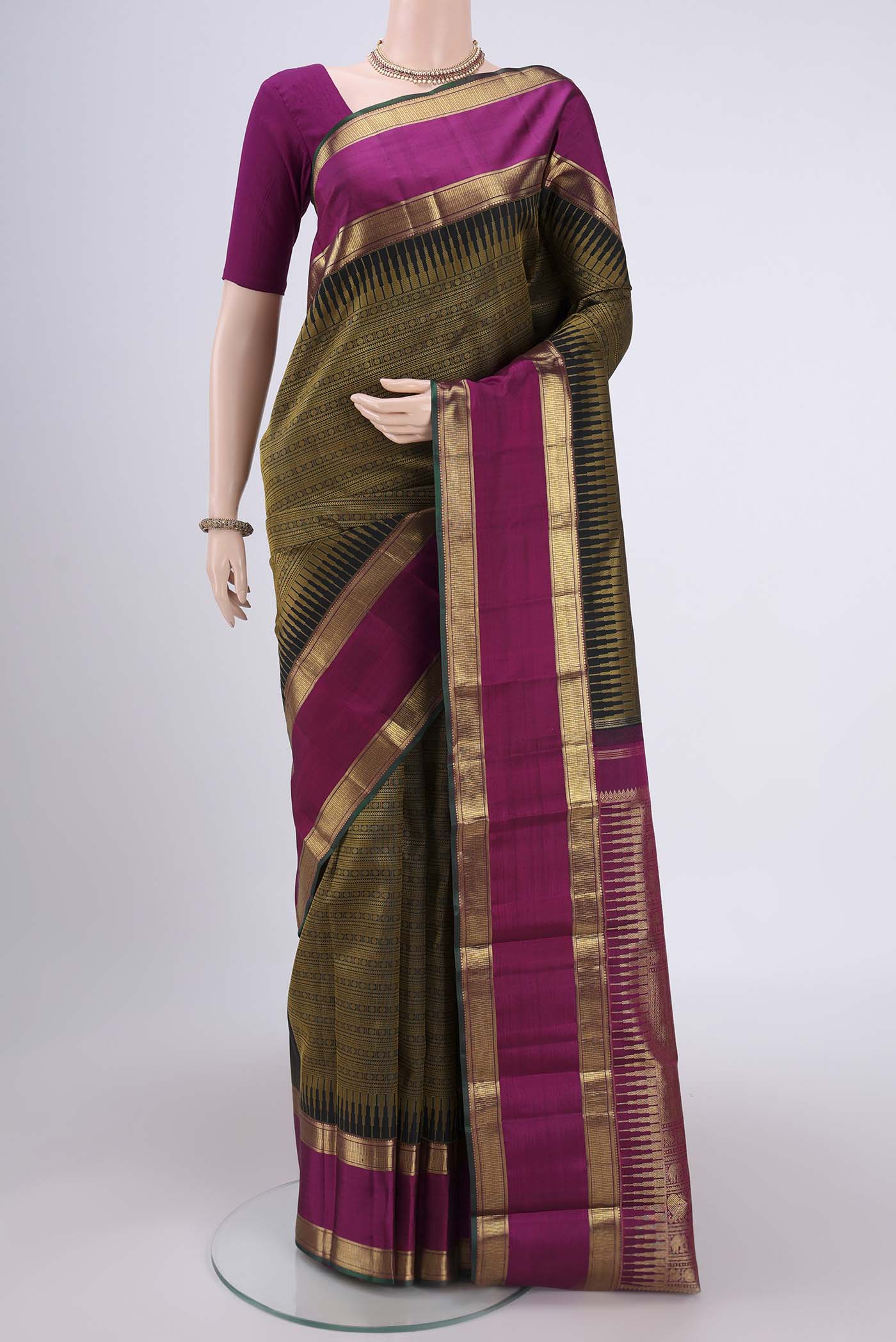 Pure Silk Pure Zari Black Kanjivaram Saree
