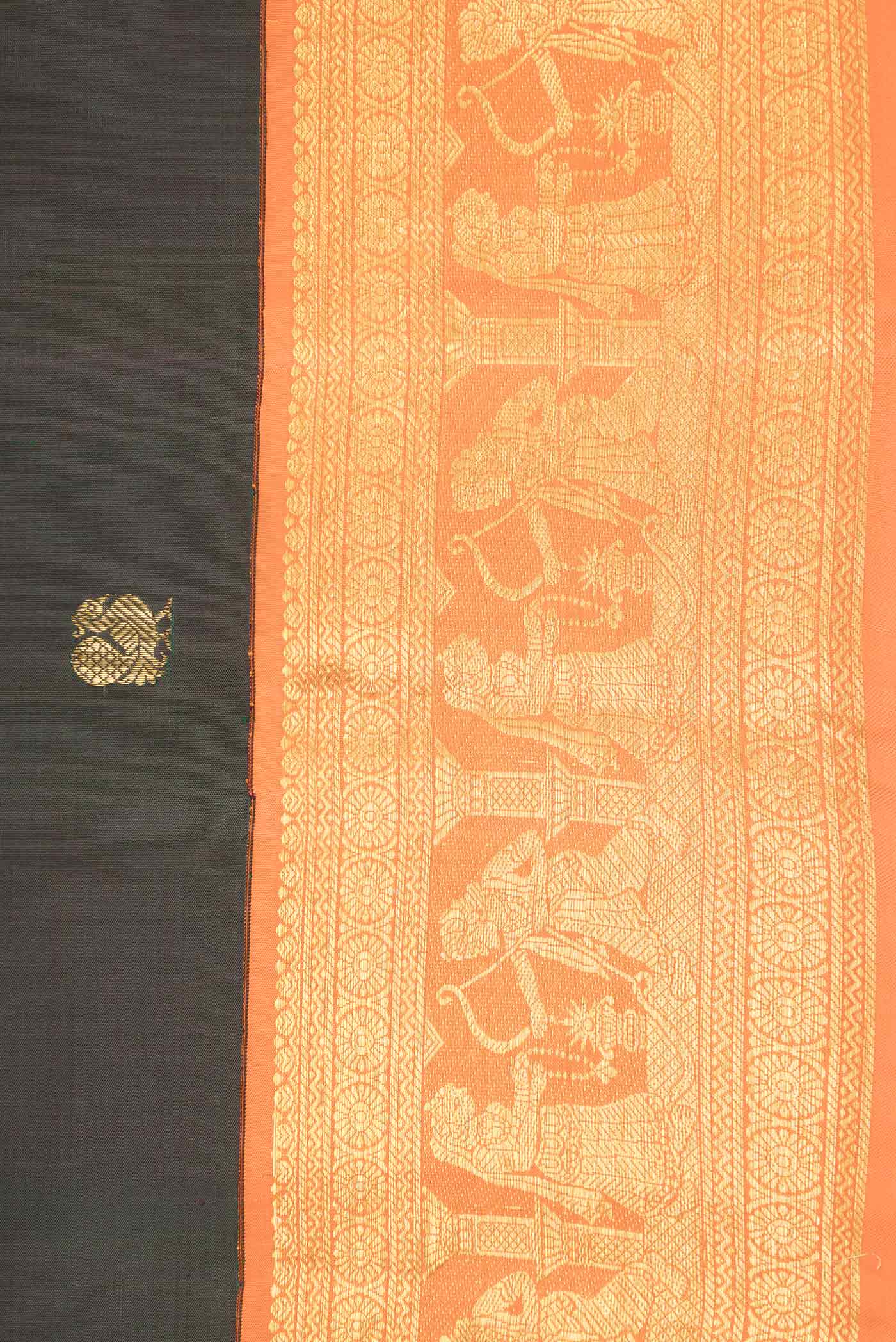 Pure Silk Pure Zari Bottle Green Dual Tone Kanjivaram Saree - Image 3