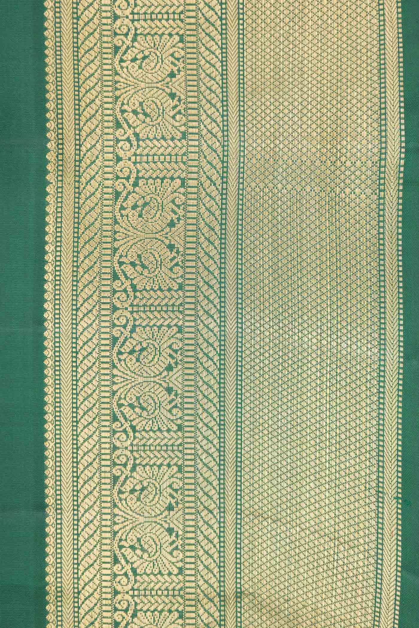 Pure Silk Pure Zari Bottle Green Dual Tone Kanjivaram Saree - Image 3