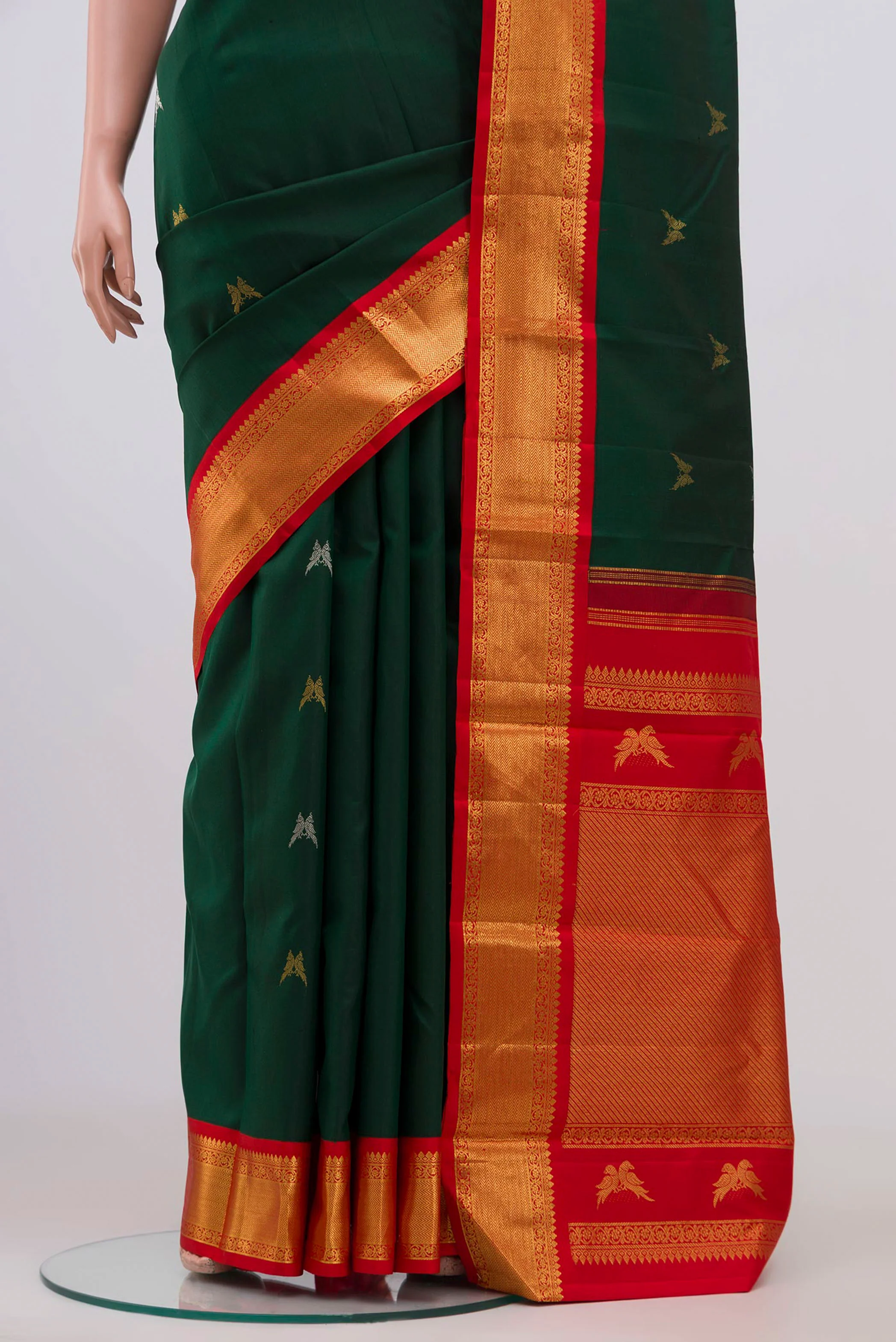 Pure Silk Pure Zari Bottle Green Kanjivaram Saree - Image 3