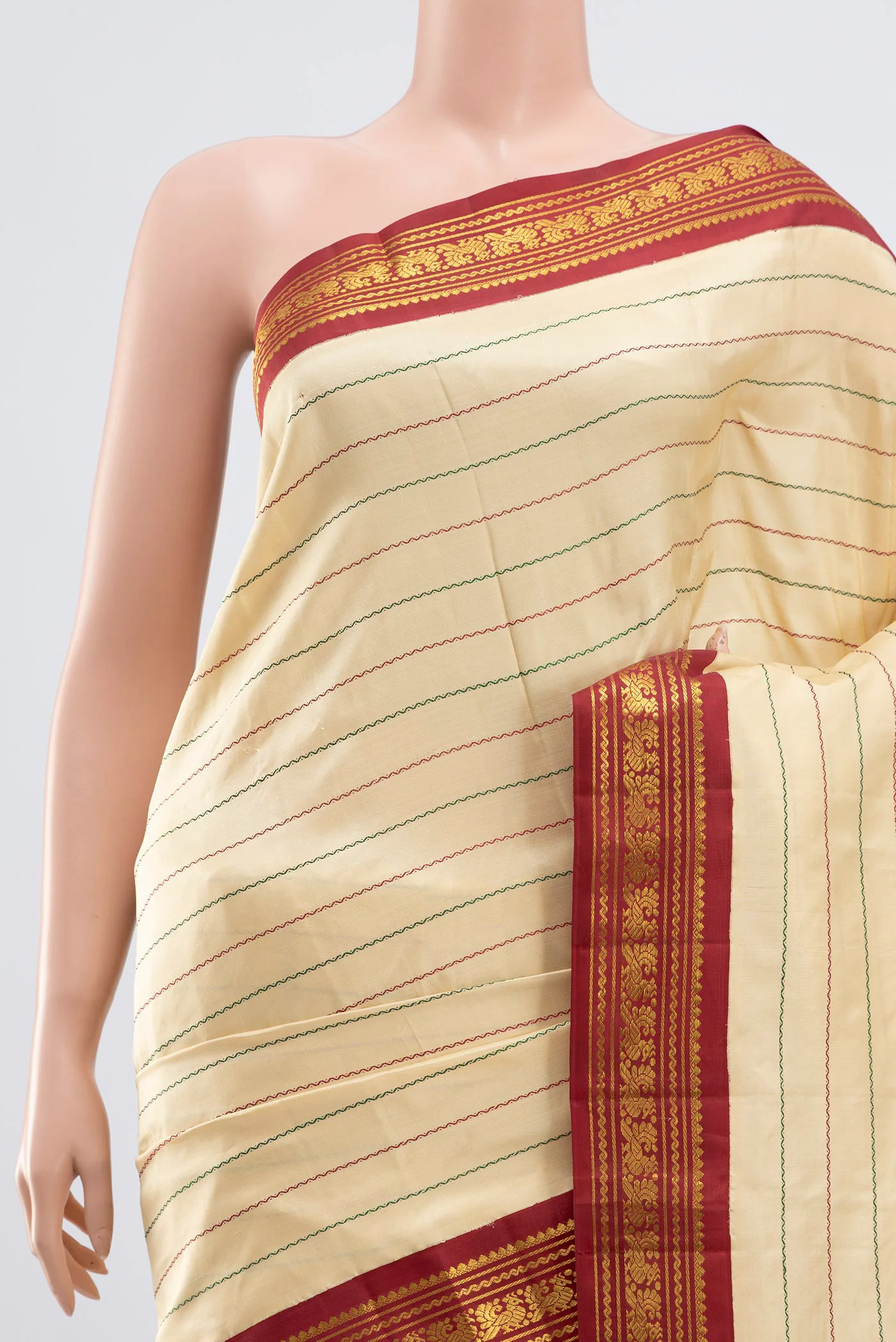 Pure Silk Pure Zari Cream Kanjivaram Saree - Image 2