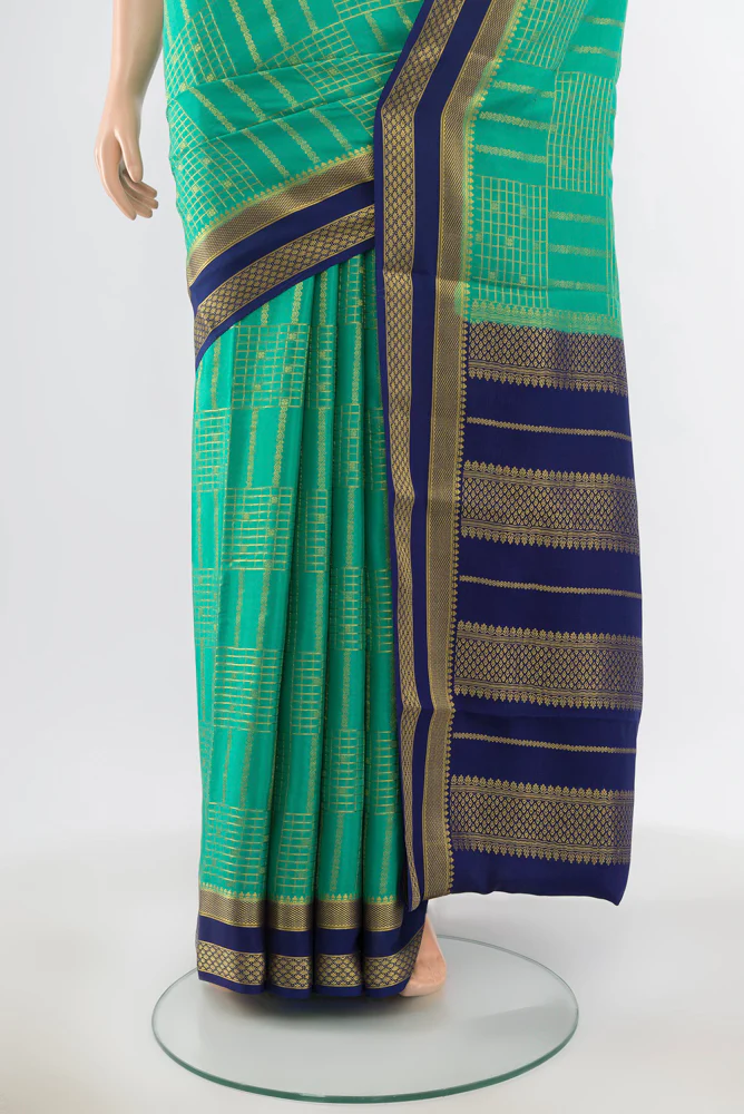 Turquoise Mysore Crepe Saree - Image 3