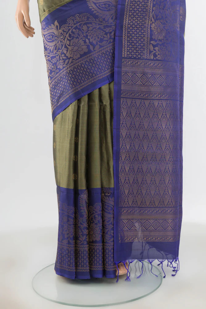 Grey Soft Silk Saree - Image 3
