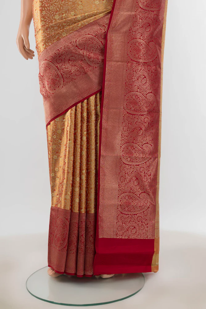 Golden Dual Tone Kanjivaram Tissue Silk Saree - Image 3