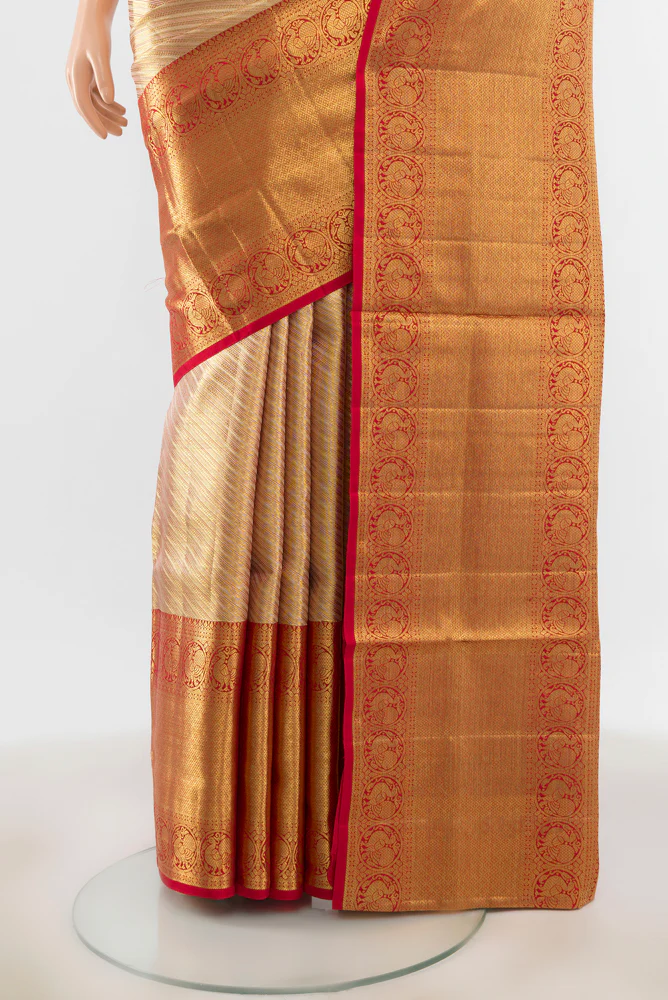 Golden Dual Tone Kanjivaram Tissue Silk Saree - Image 3