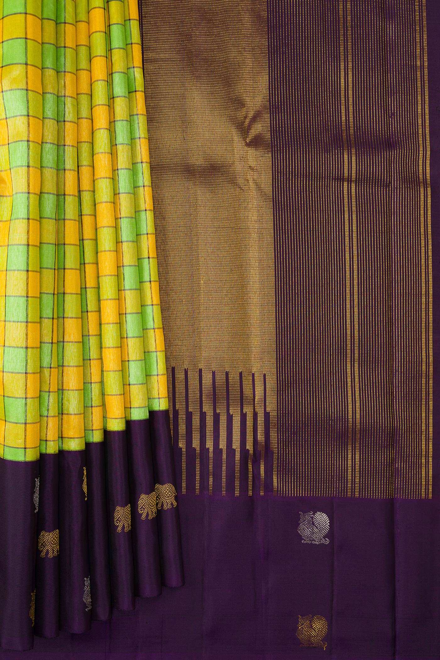 Pure Silk Pure Zari Green and Yellow Color Kanjivaram Saree - Image 4